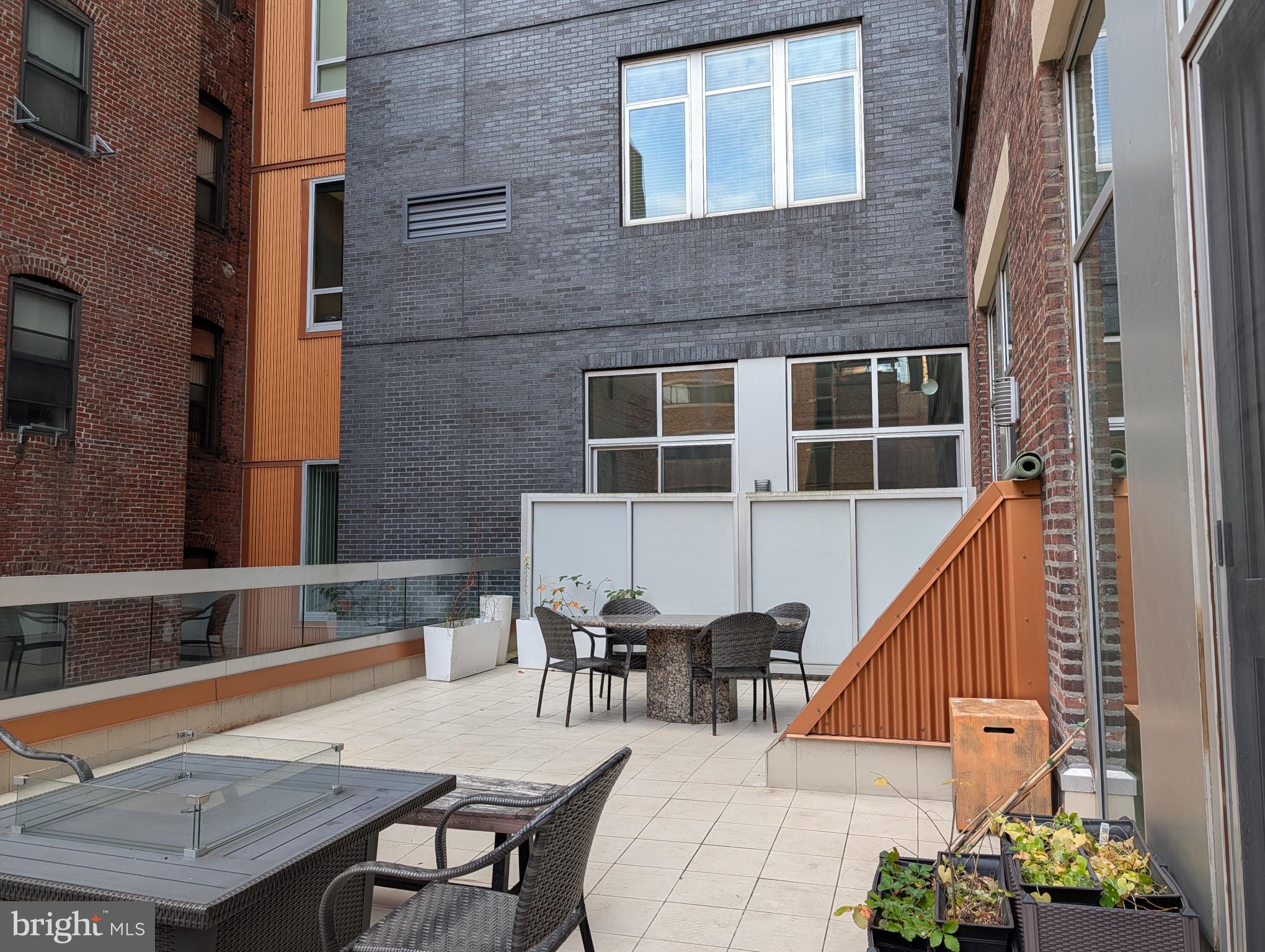 WASHINGTON SQ WEST - Residential Lease