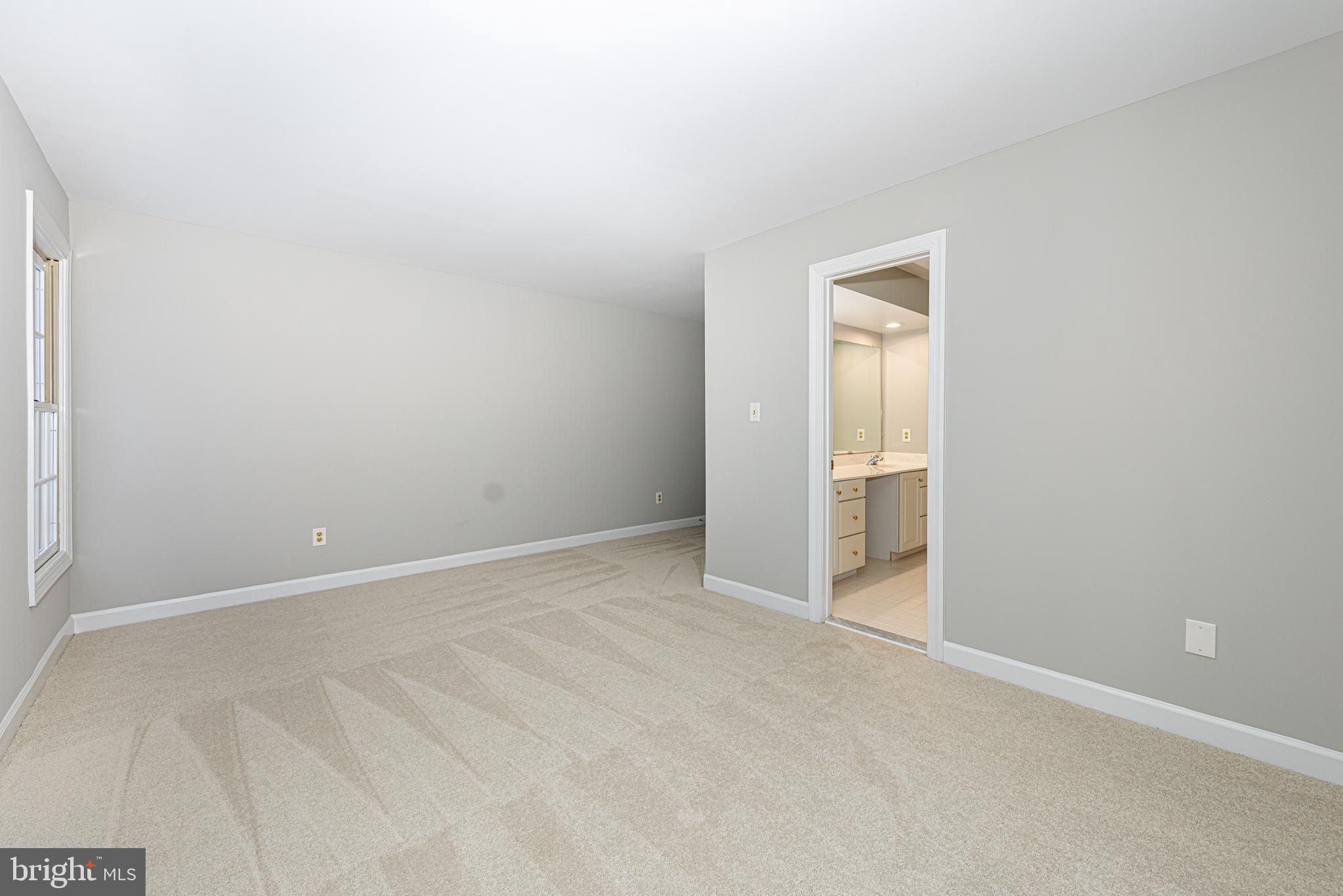 CROSSPOINTE - Residential