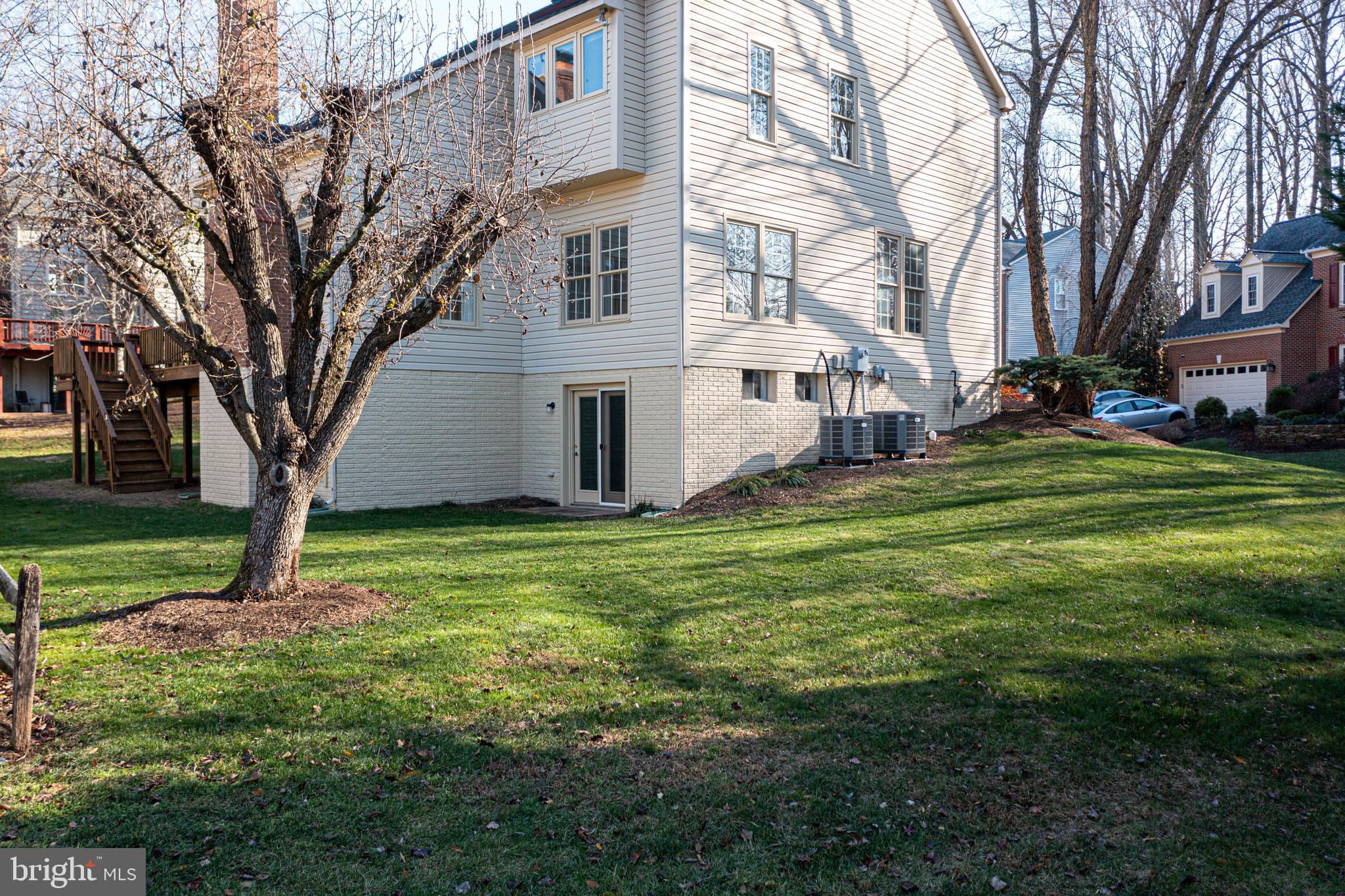 CROSSPOINTE - Residential