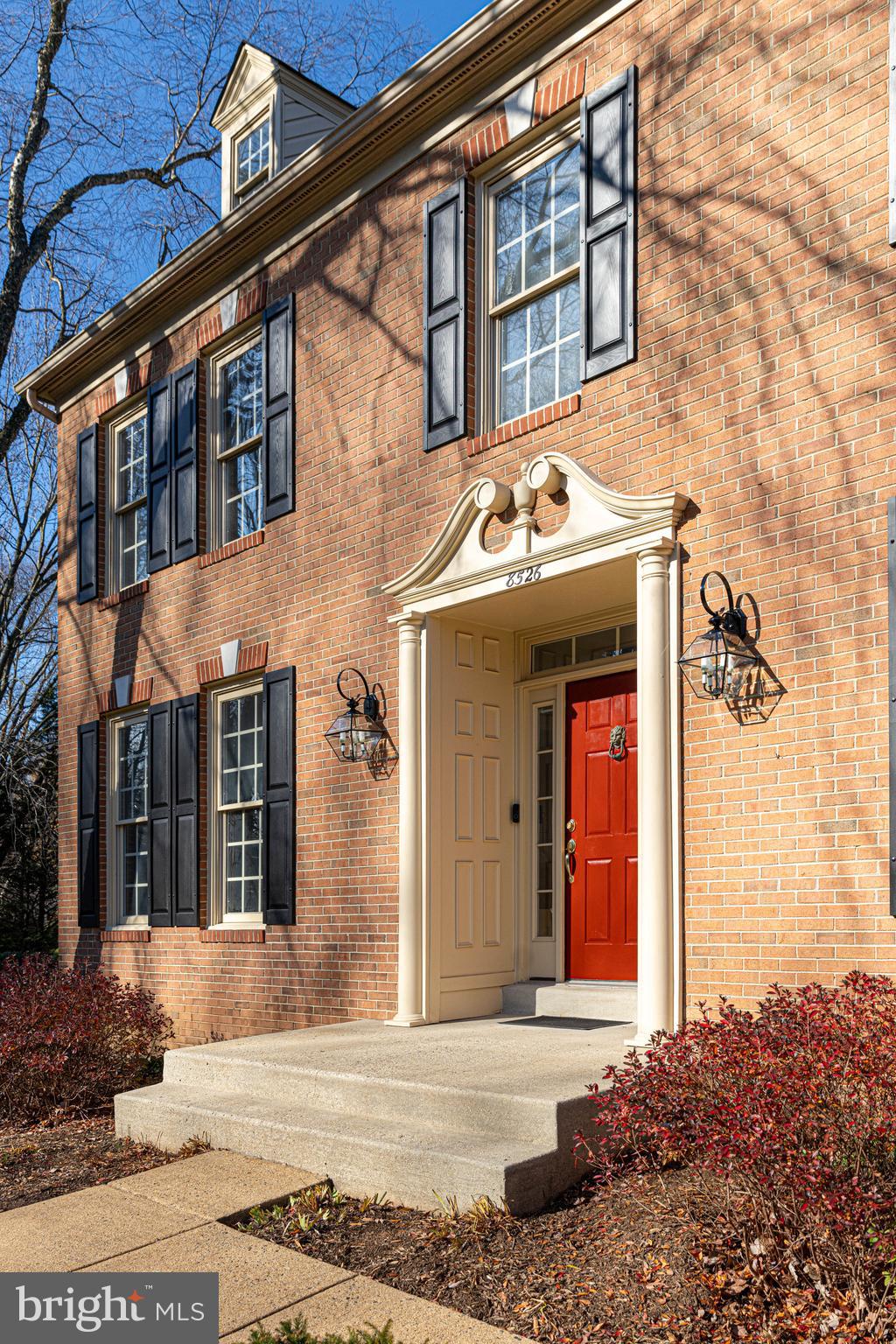 CROSSPOINTE - Residential