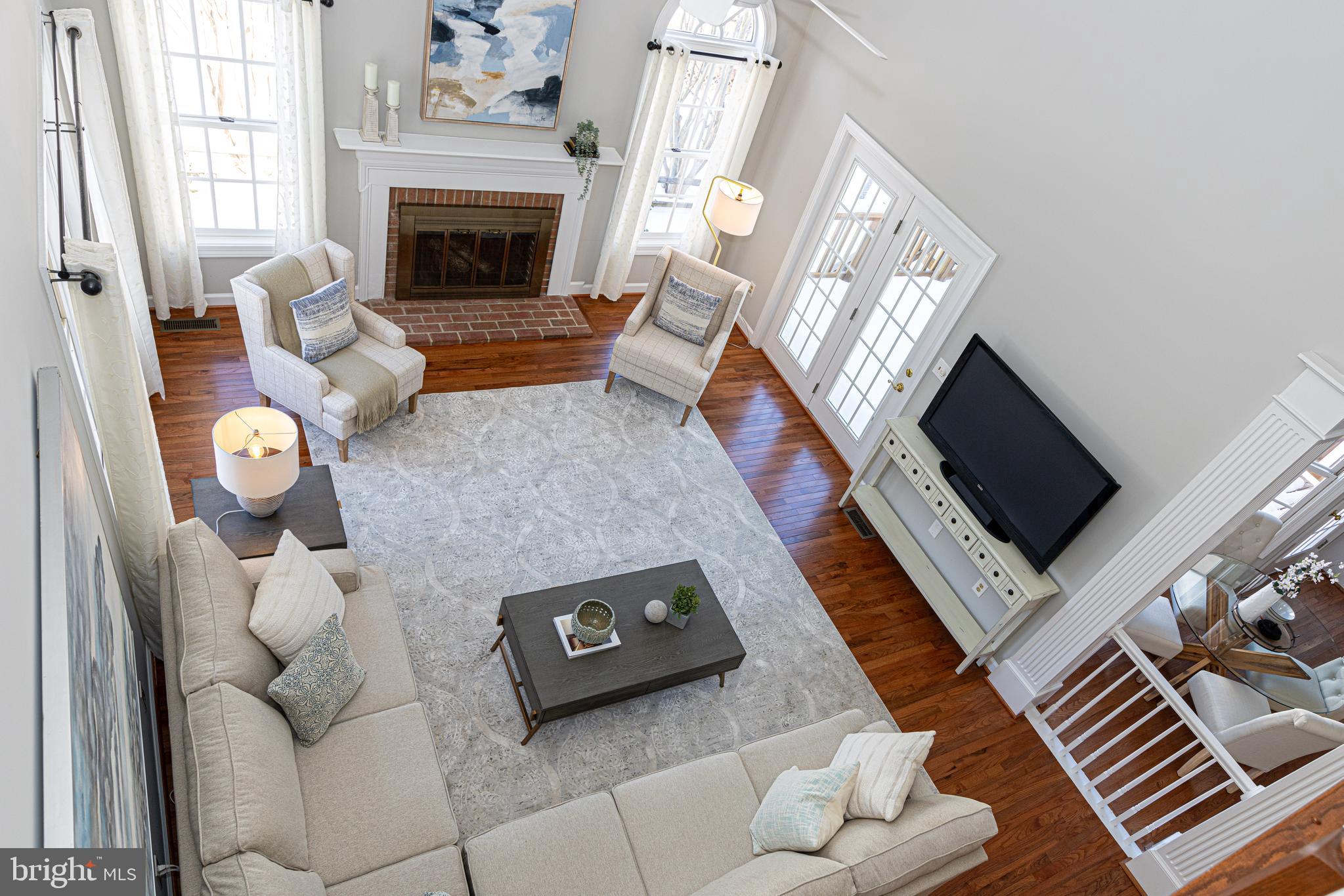 CROSSPOINTE - Residential