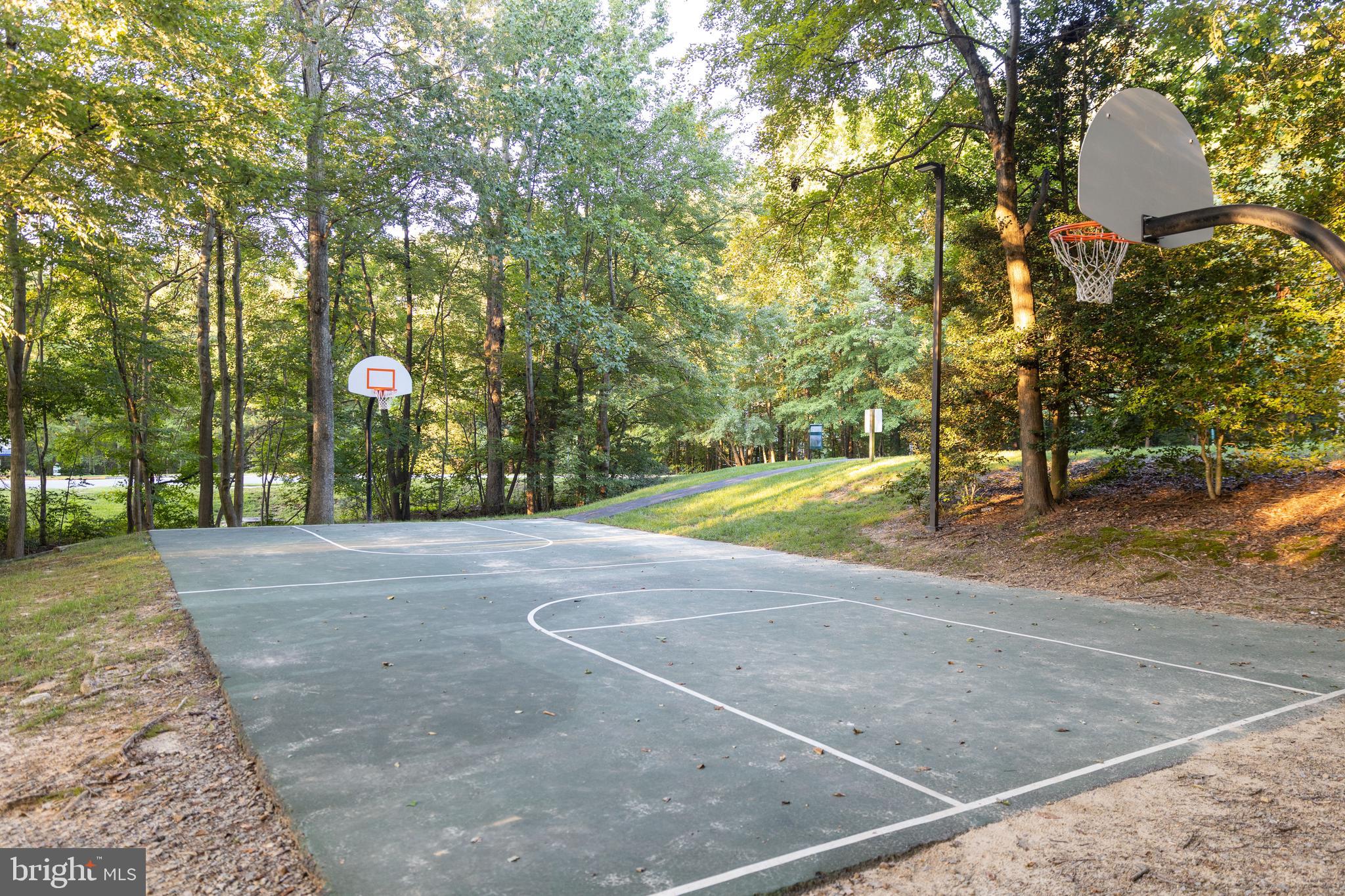 CROSSPOINTE - Residential