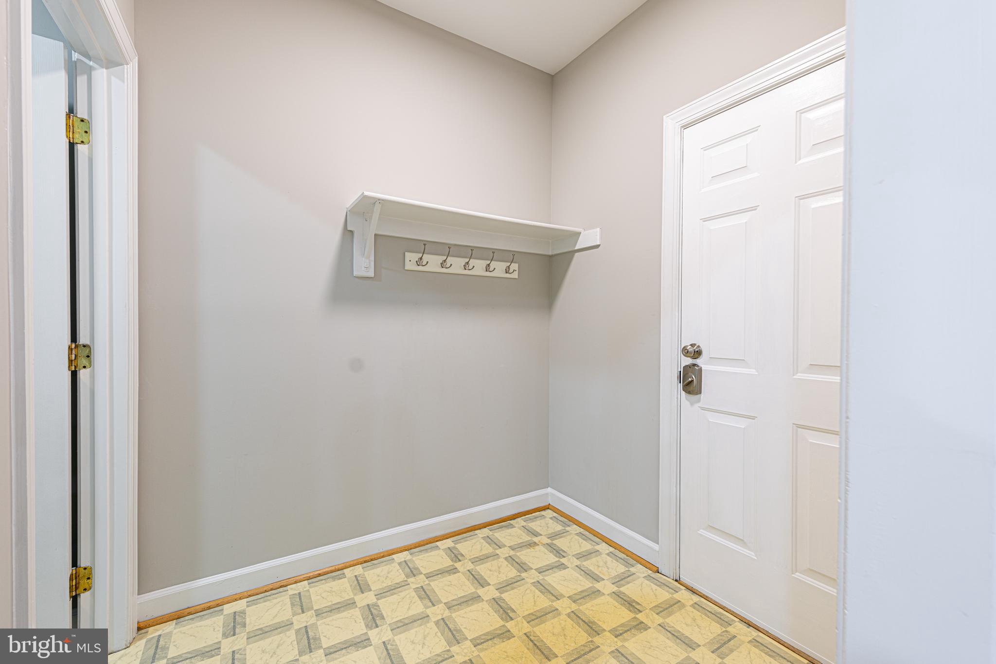 CROSSPOINTE - Residential