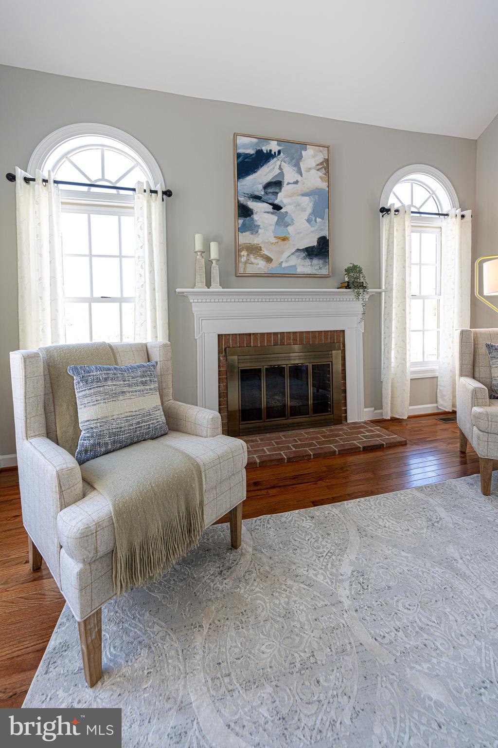 CROSSPOINTE - Residential