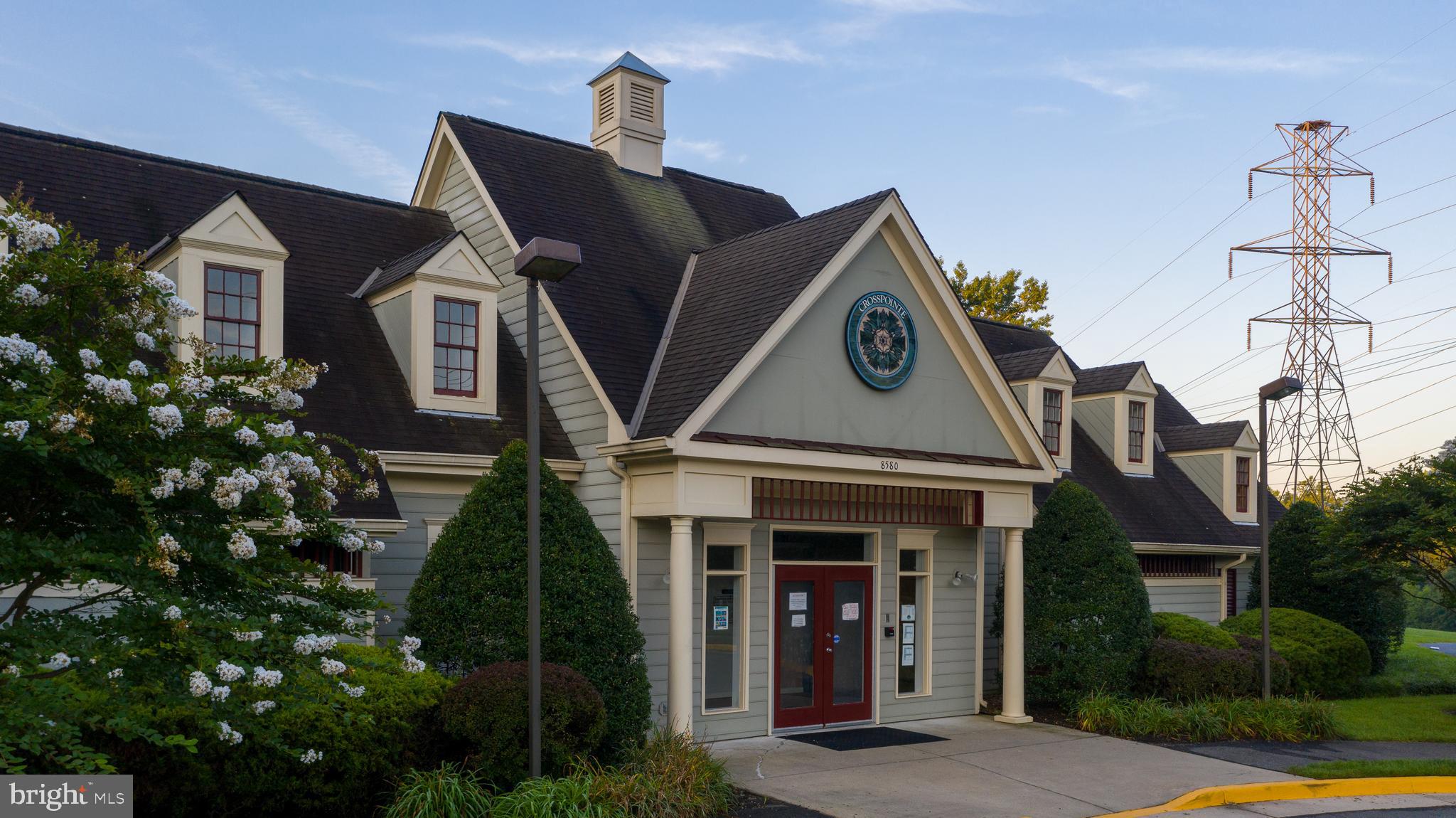 CROSSPOINTE - Residential