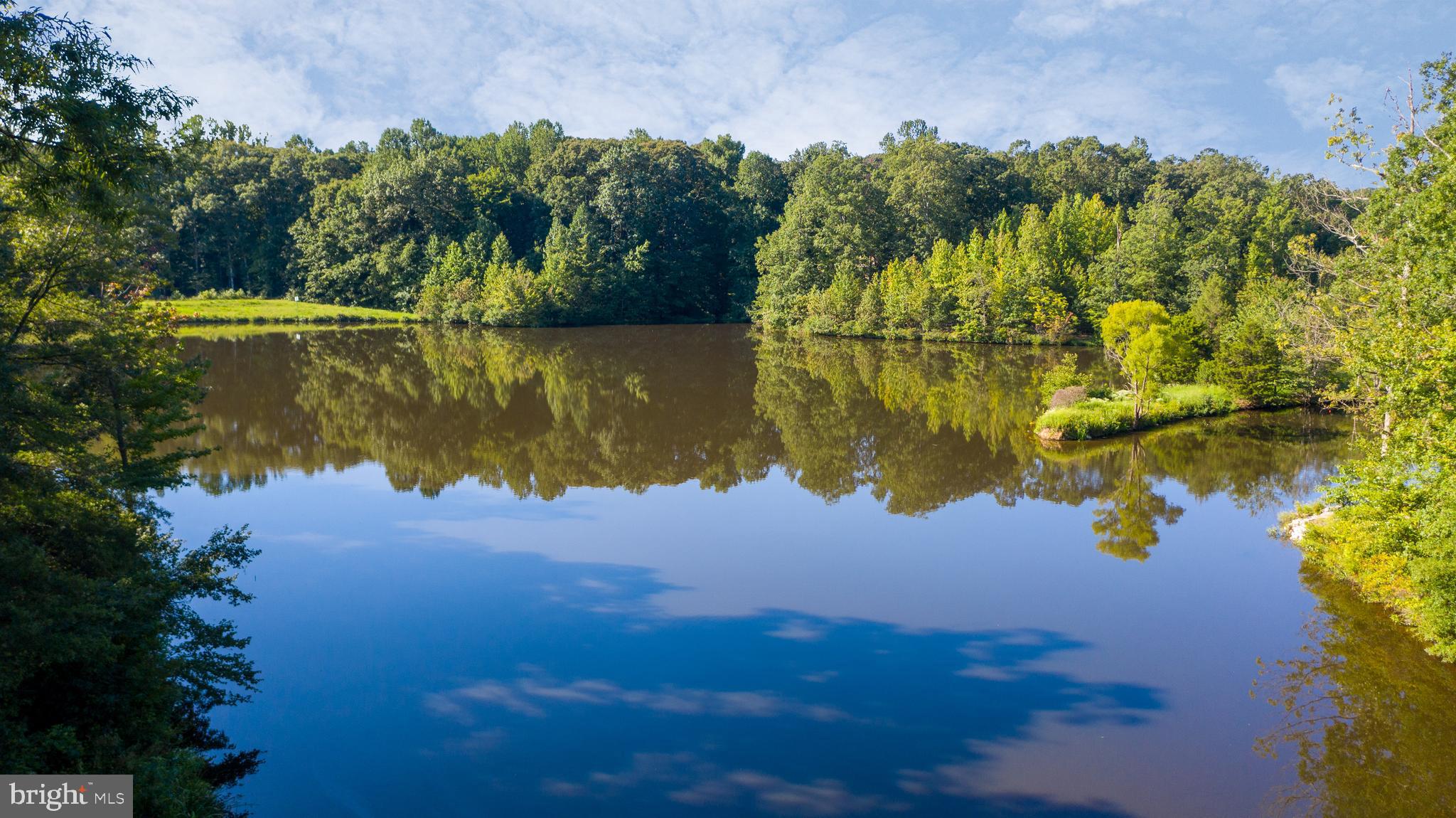 CROSSPOINTE - Residential