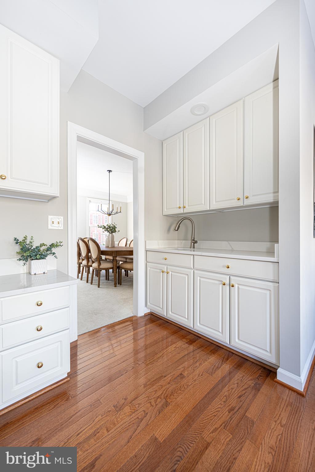 CROSSPOINTE - Residential