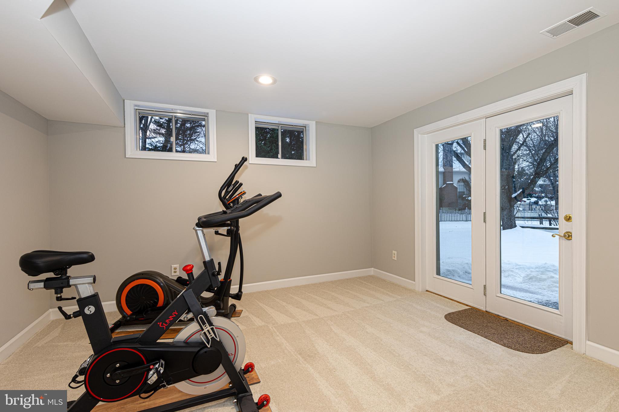 CROSSPOINTE - Residential