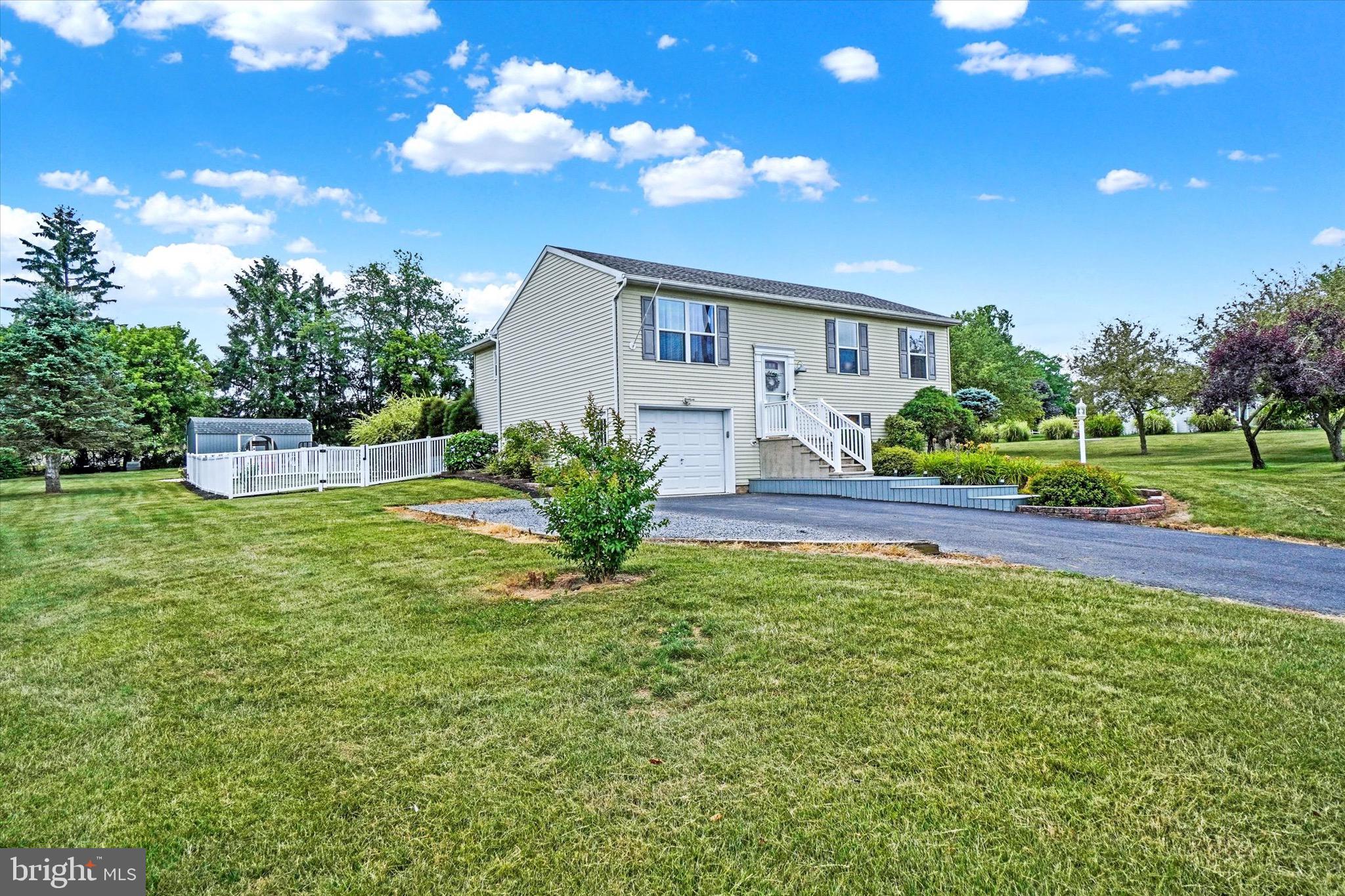 FAIRVIEW TWP - Residential