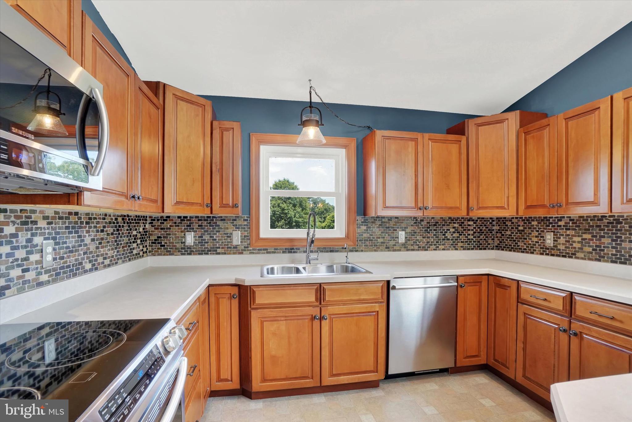 FAIRVIEW TWP - Residential