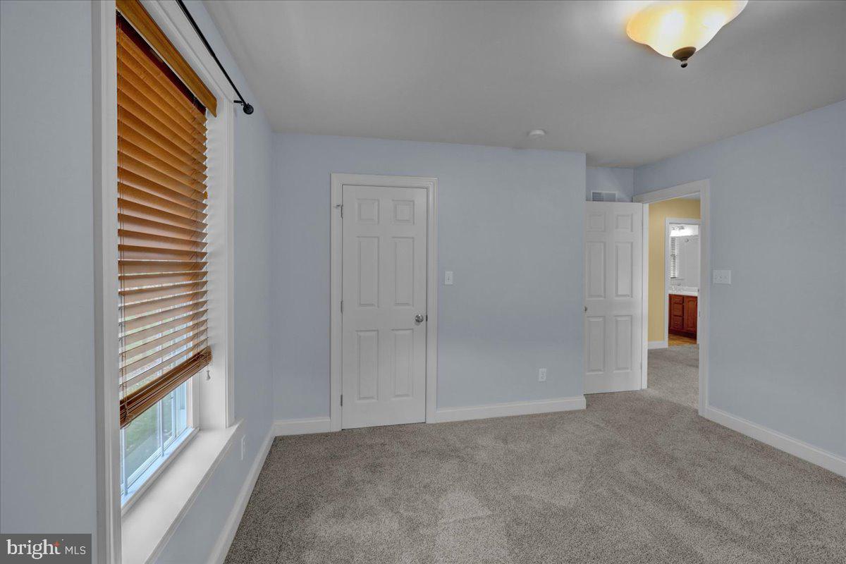 PARKFIELD - Residential