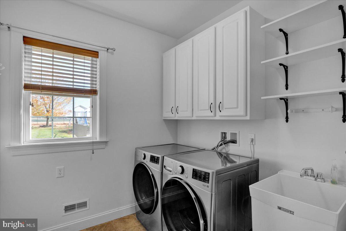 PARKFIELD - Residential