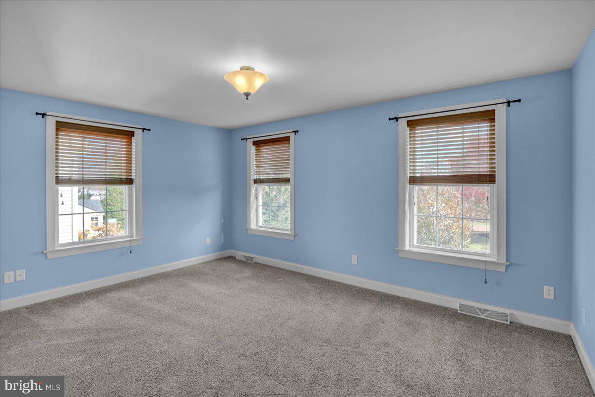 PARKFIELD - Residential