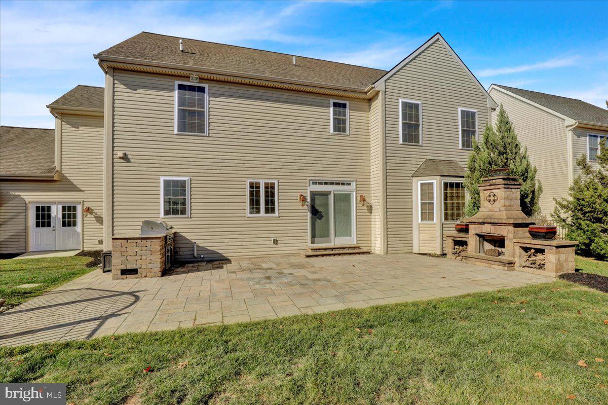 PARKFIELD - Residential