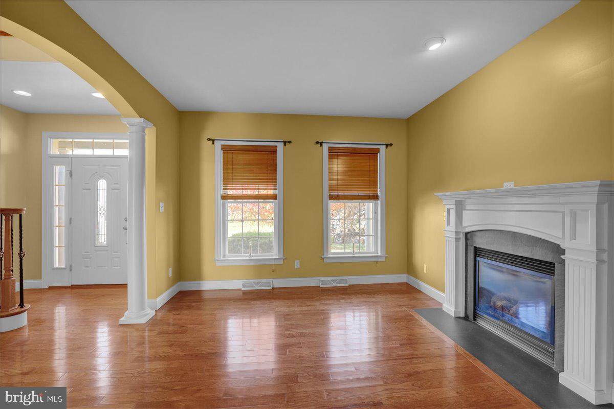 PARKFIELD - Residential