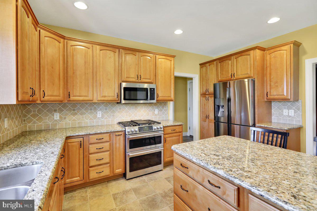 PARKFIELD - Residential