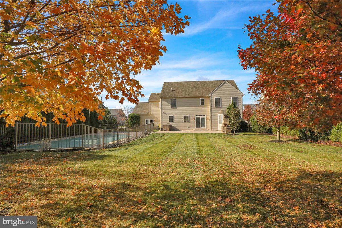 PARKFIELD - Residential