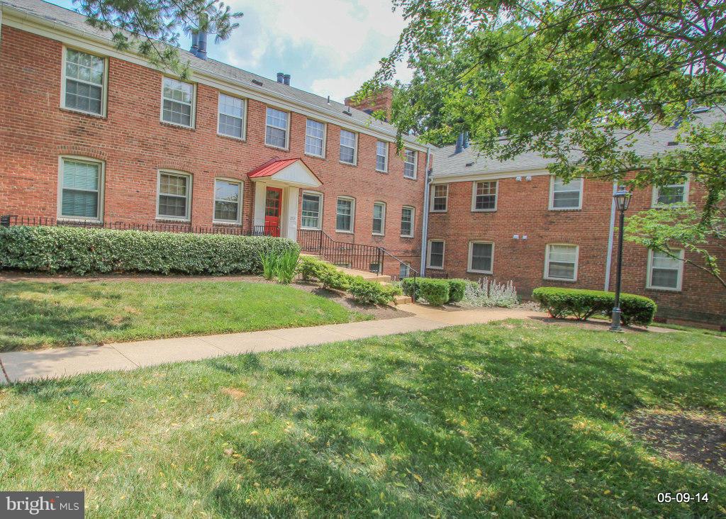 CAMBRIDGE COURTS - Residential