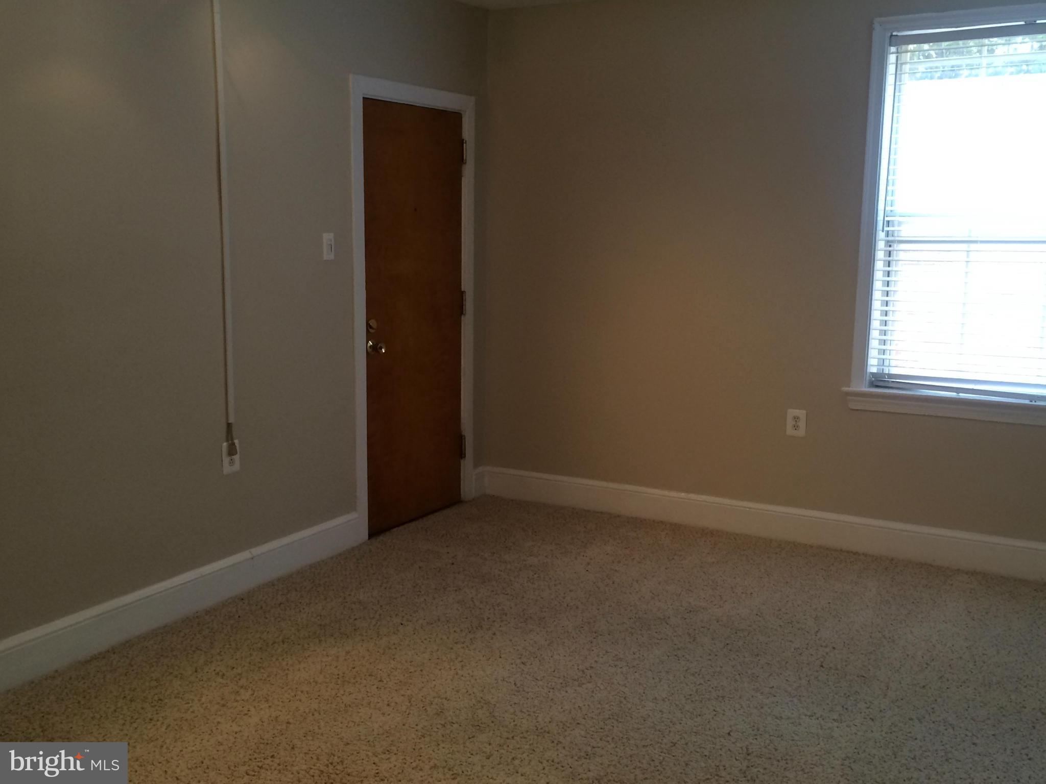 CAMBRIDGE COURTS - Residential