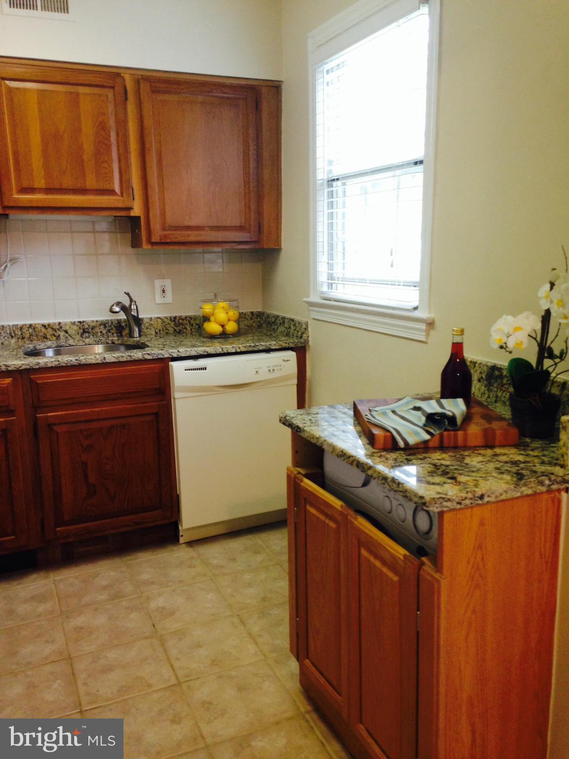 CAMBRIDGE COURTS - Residential