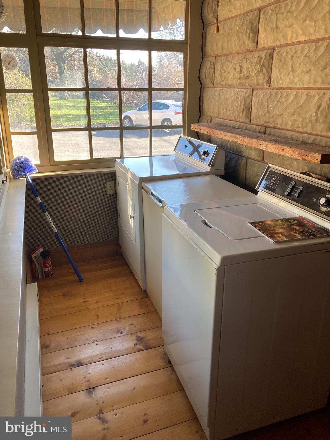 FALLING SPRING RD - Residential Lease