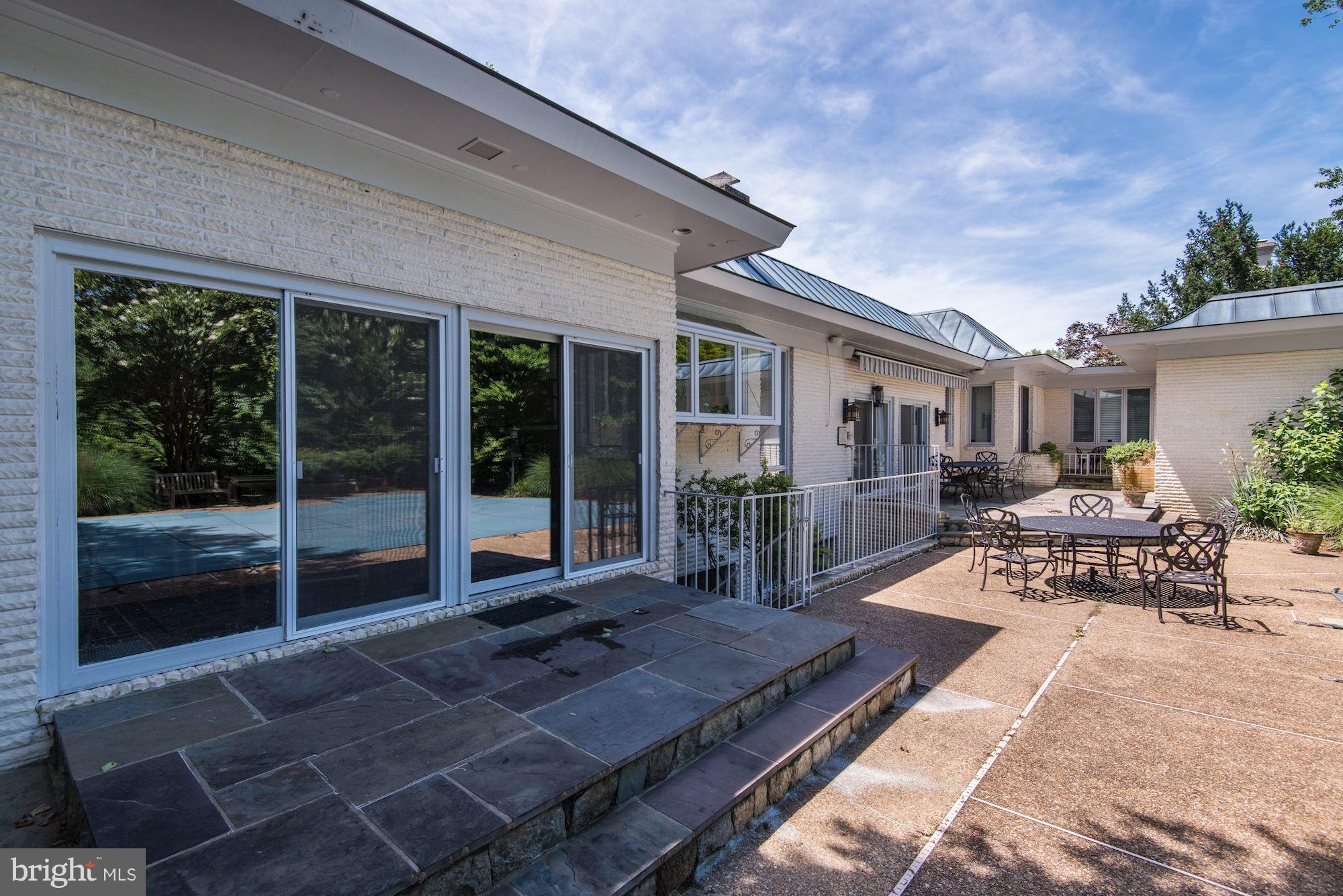 LANGLEY FARMS - Residential