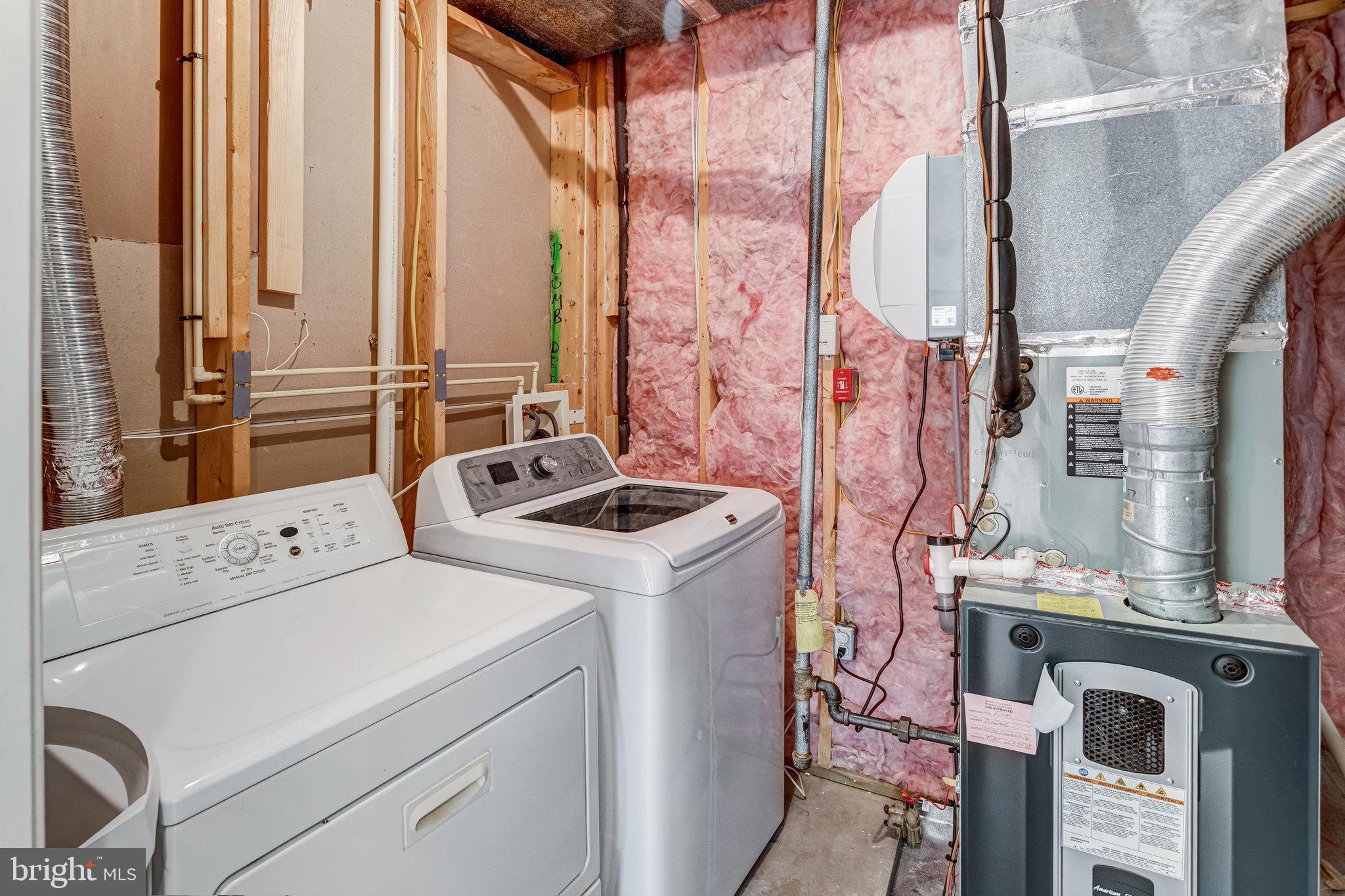 SOUTH RIDING - Residential