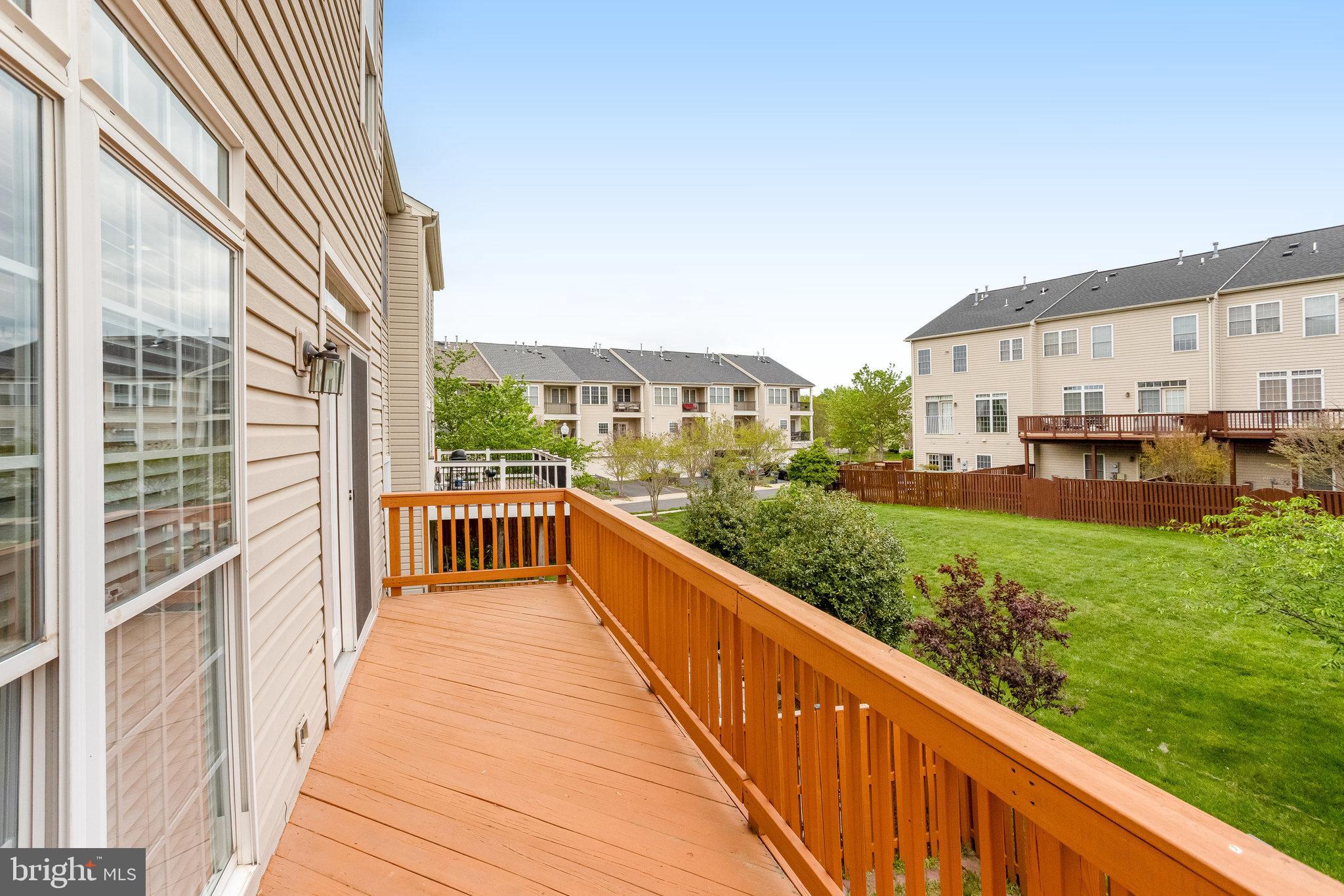 SOUTH RIDING - Residential