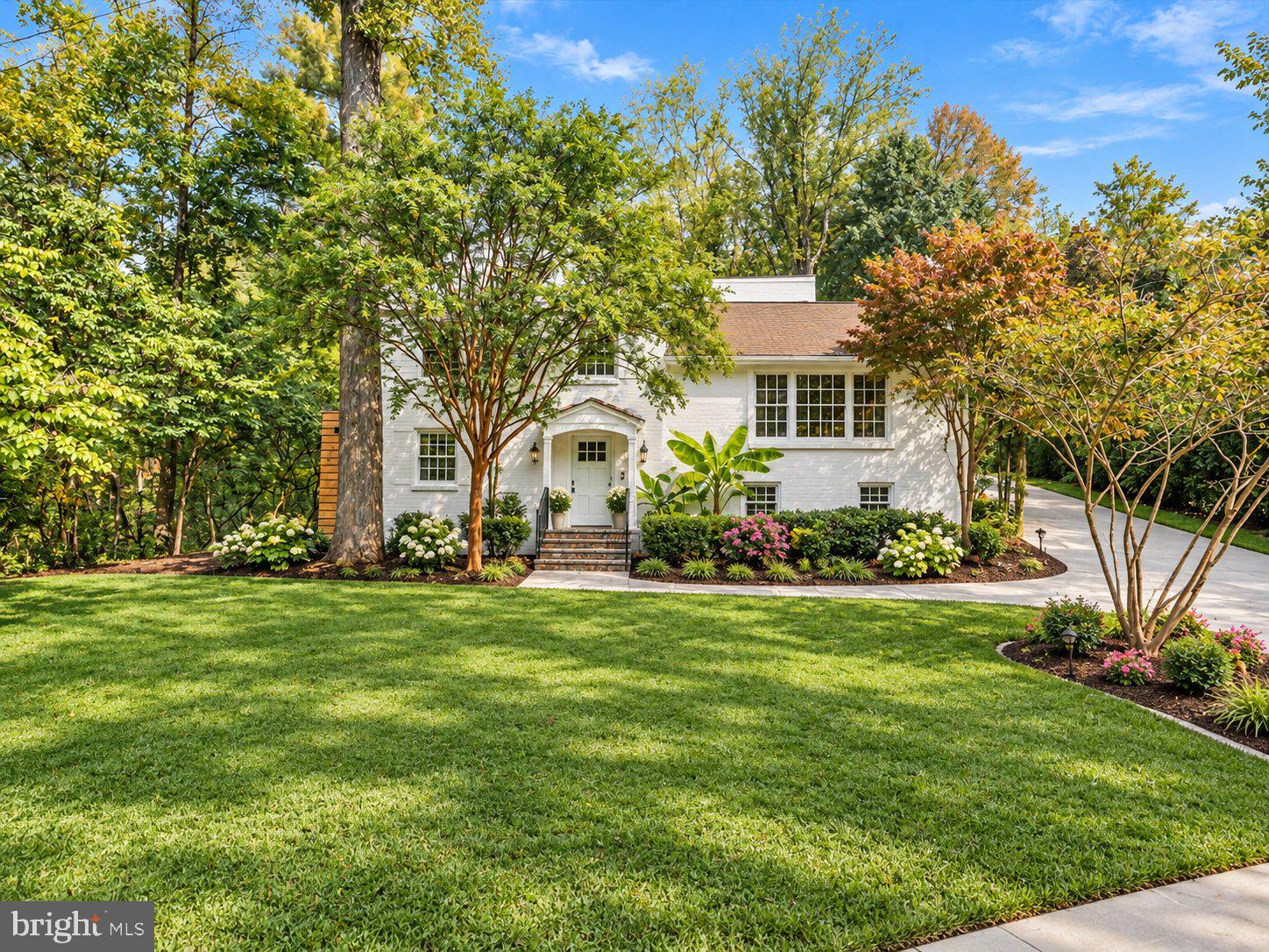 8829 RIDGE ROAD