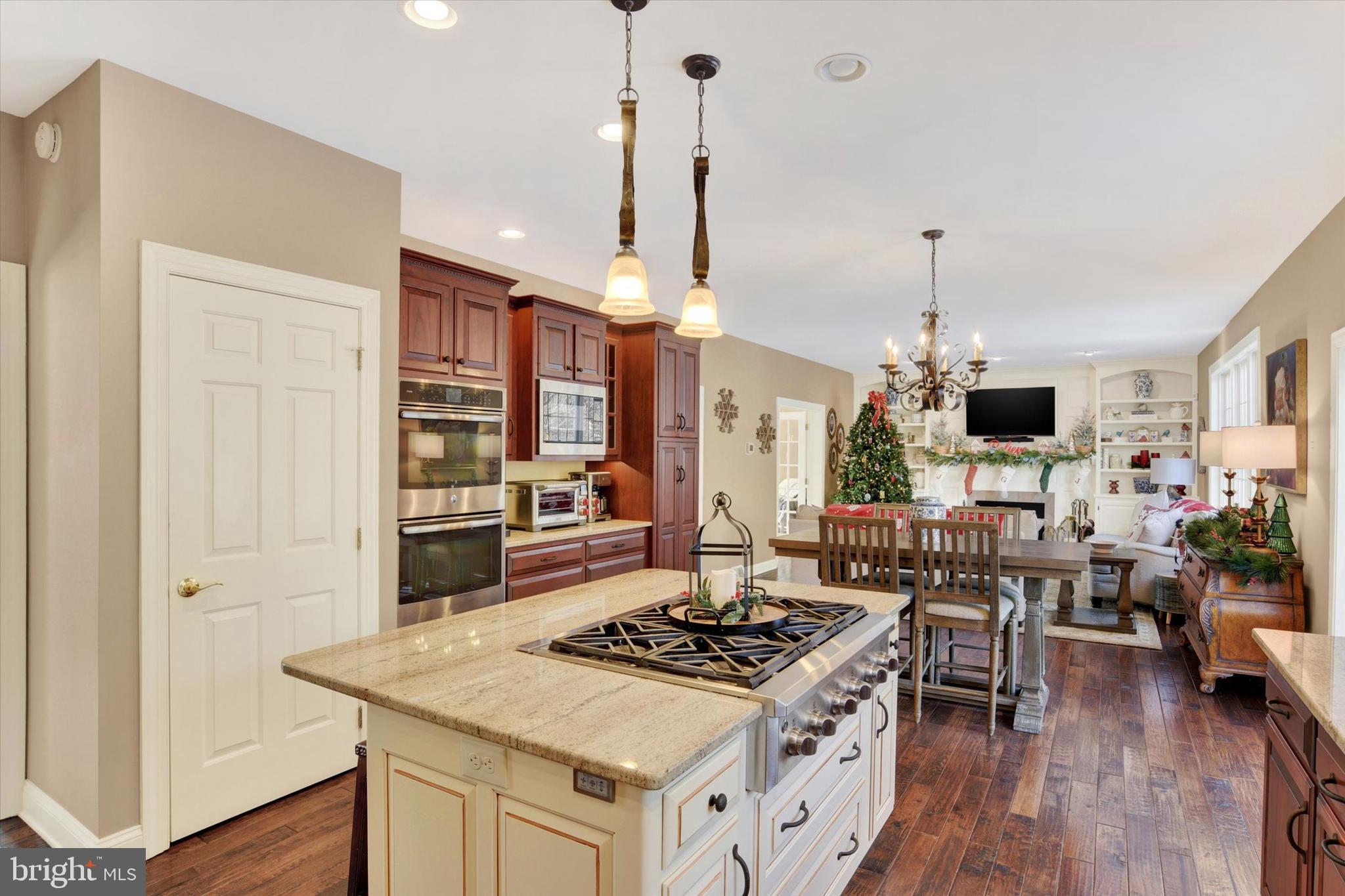 PINEHURST - Residential