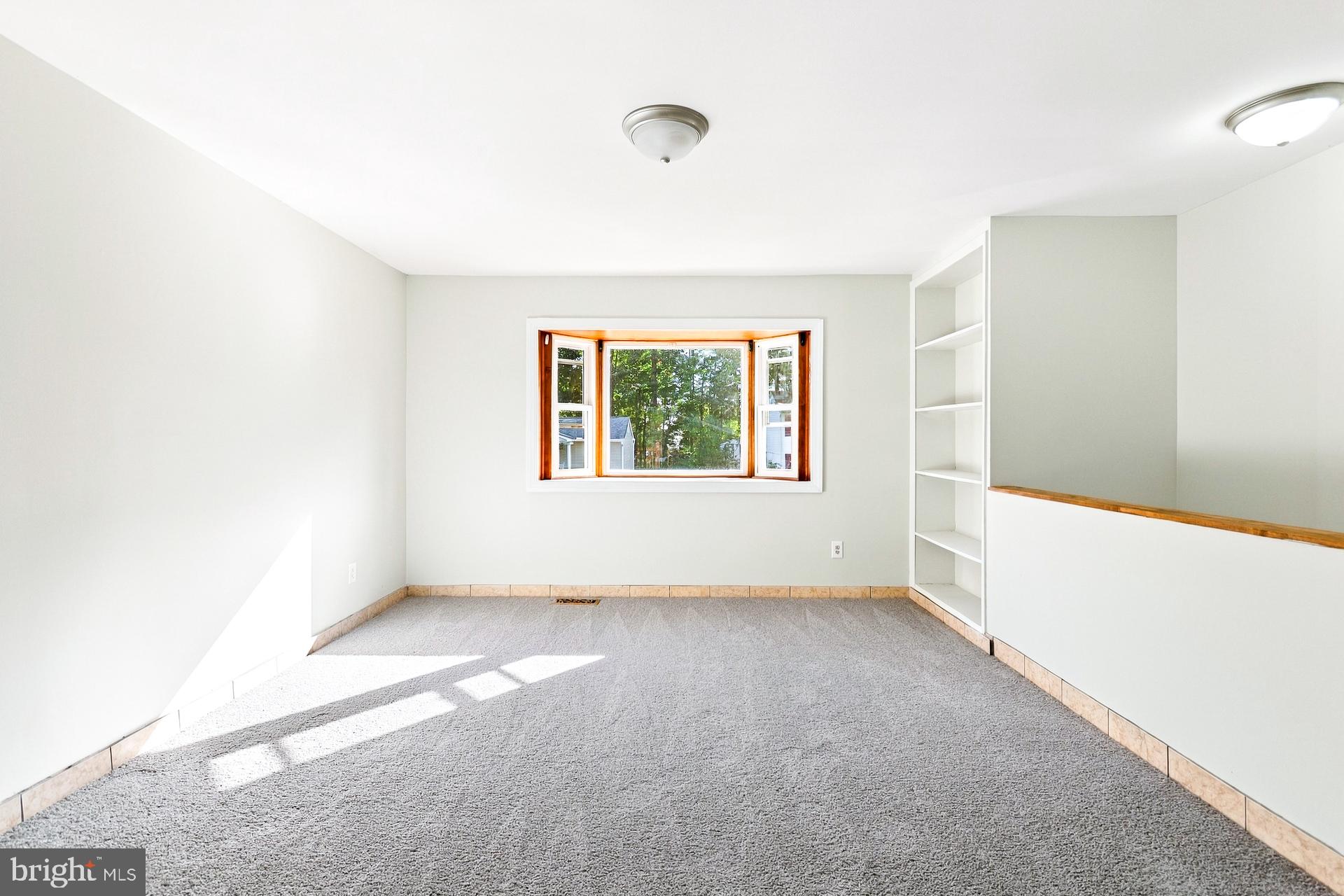 4916 LONGHORN DRIVE