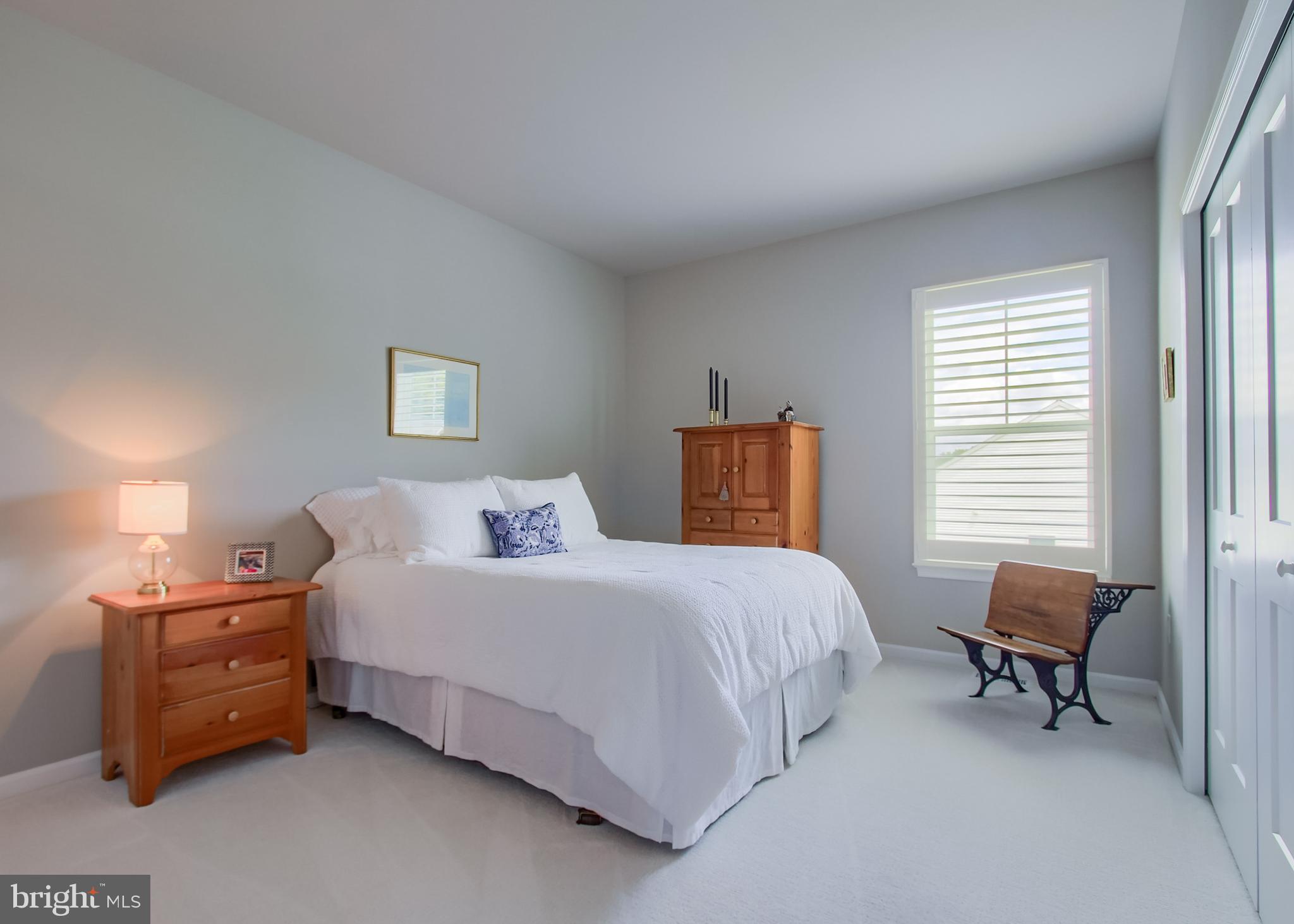 ROCKVILLE ESTATES - Residential