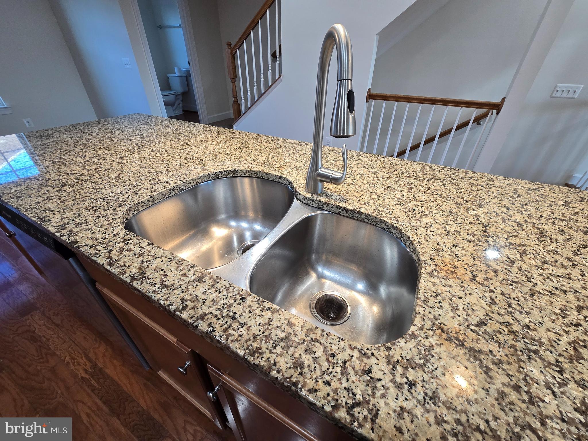 HERITAGE CROSSING - Residential Lease