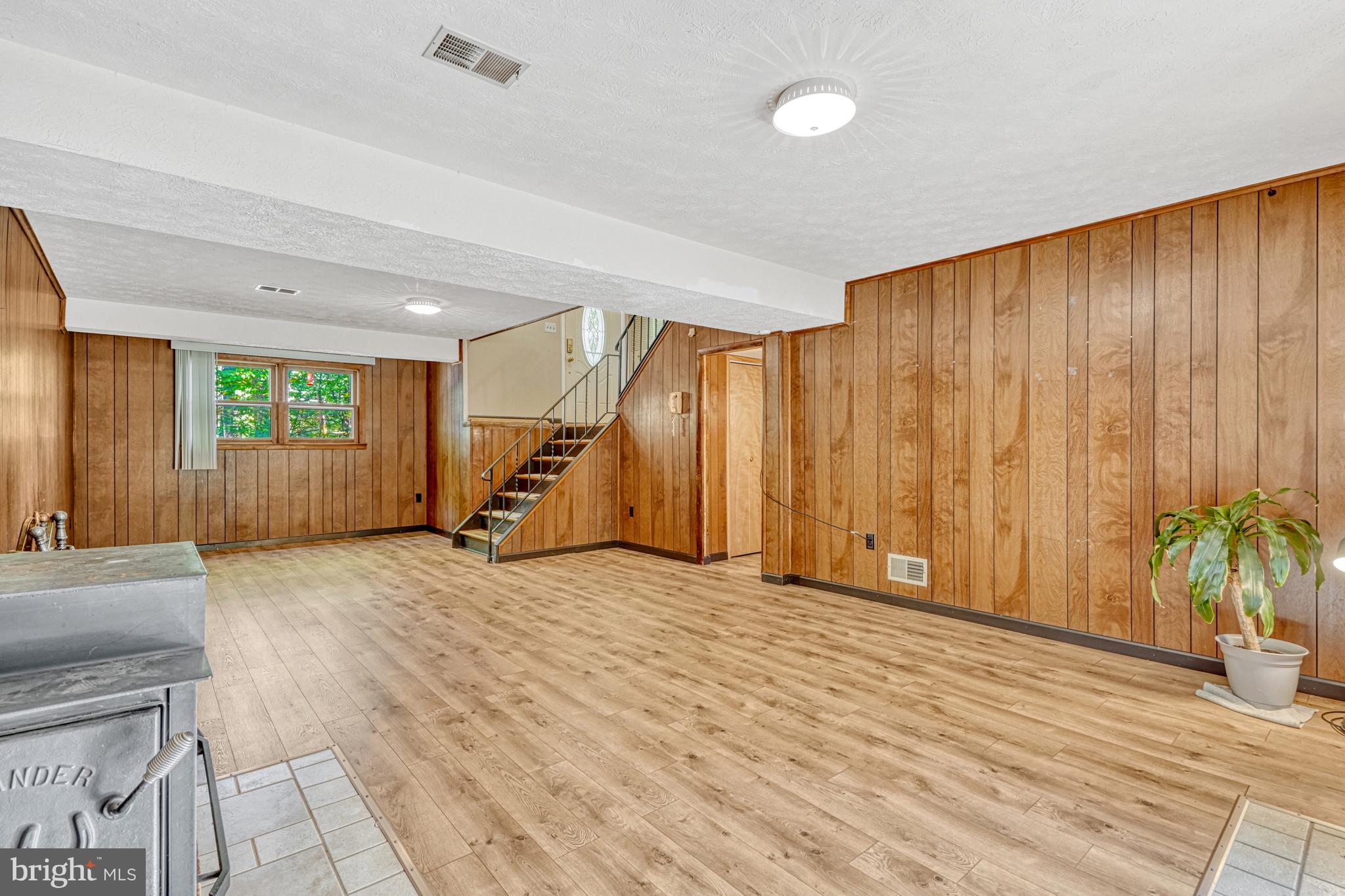 BULL RUN MOUNTAIN - Residential