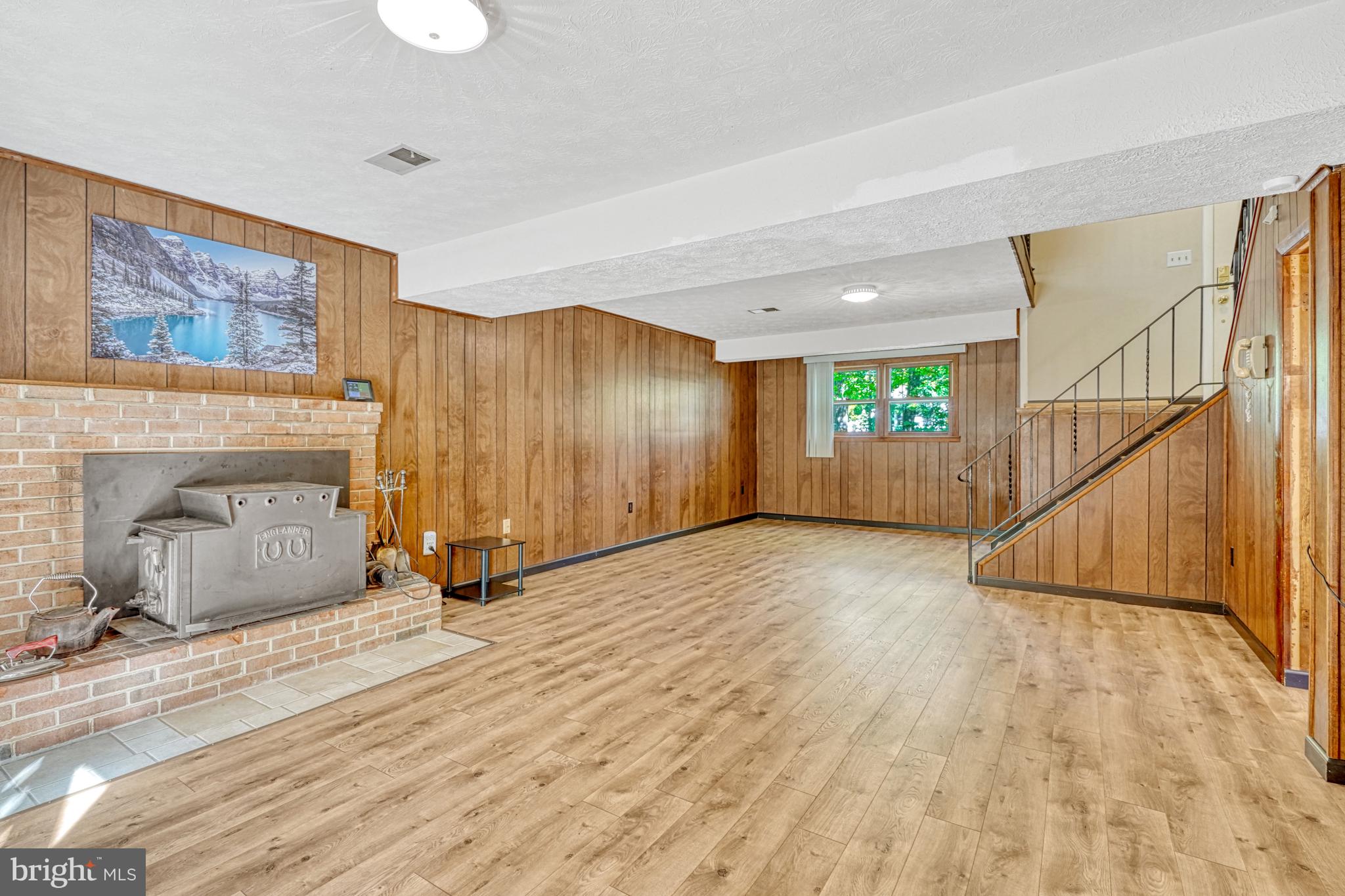 BULL RUN MOUNTAIN - Residential