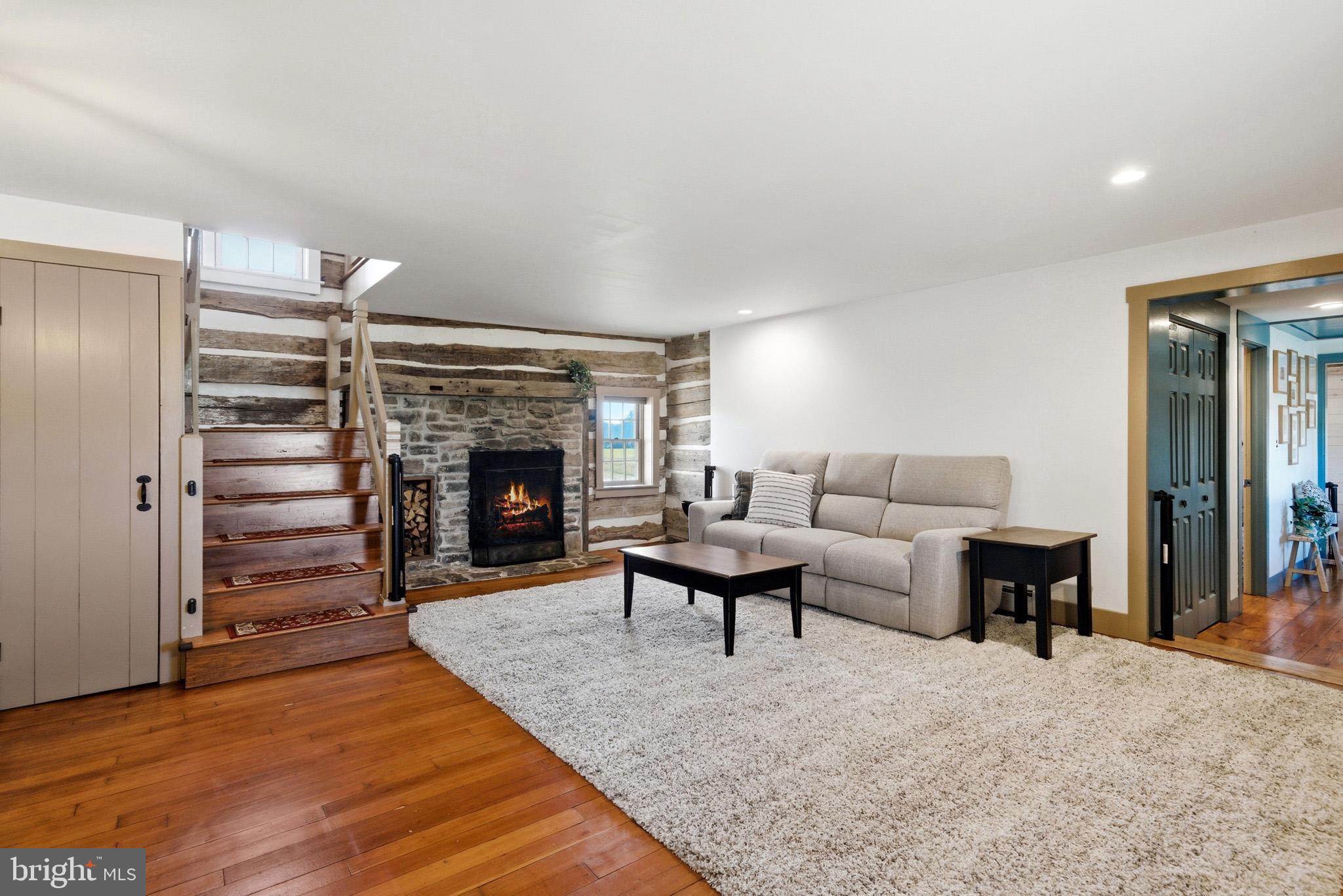 STRABAN TOWNSHIP - Residential