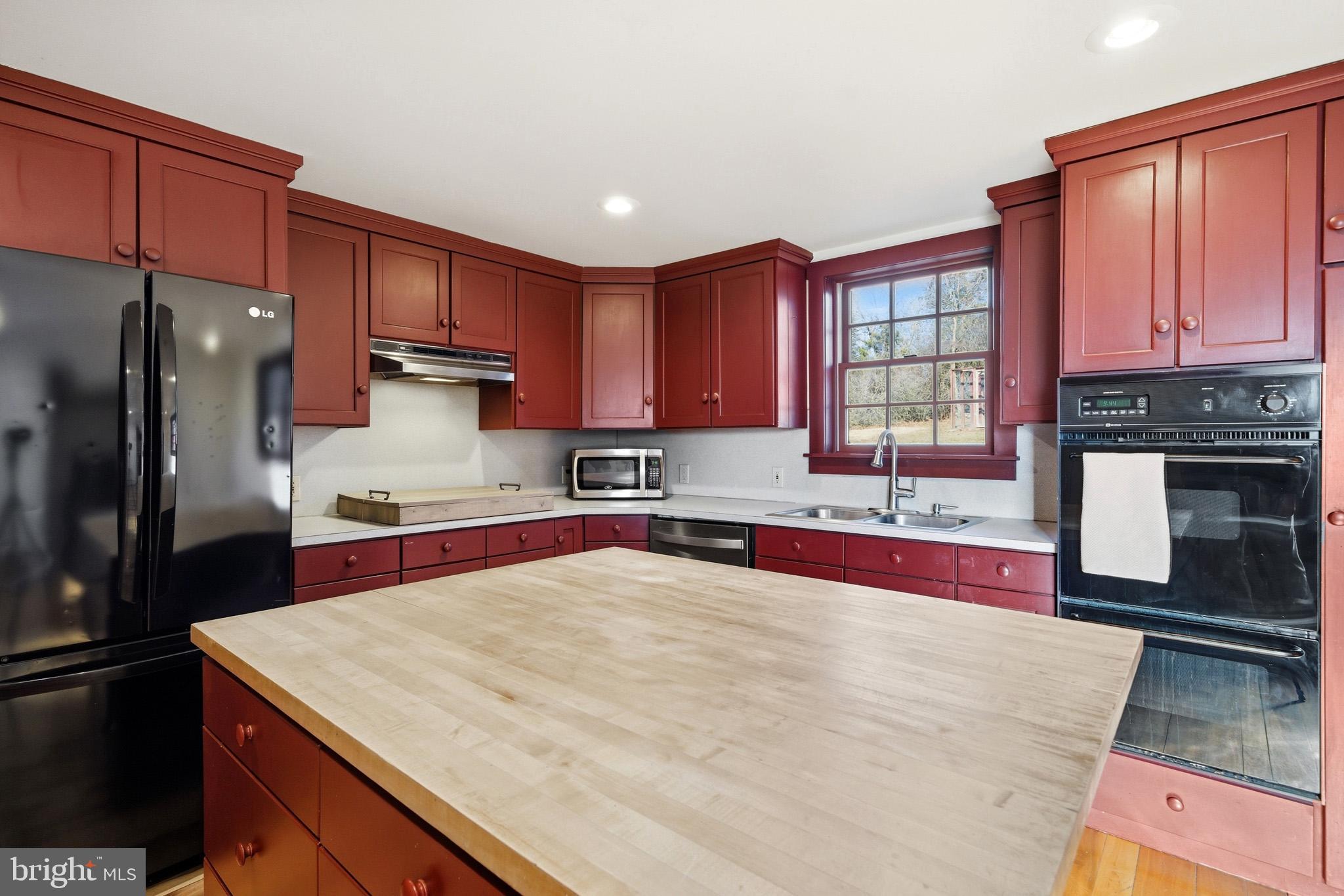 STRABAN TOWNSHIP - Residential