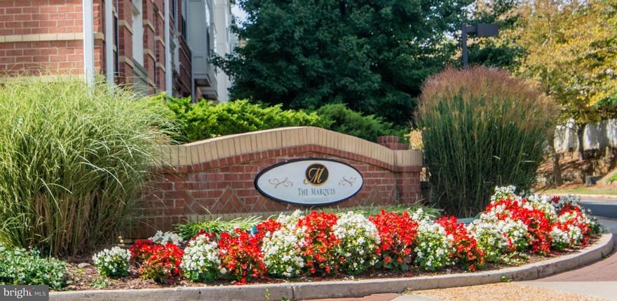 Walk to Vienna Metro. Gorgeous unit with lots of lights. Spacious layout includes a built in workspace. Spacious balcony off living room with wood floors. Gourmet kitchen with granite counters. Fresh paint through out, Nice carpet in the bedroom and bathroom with luxury features including granite counters. Garage parking with the unit.