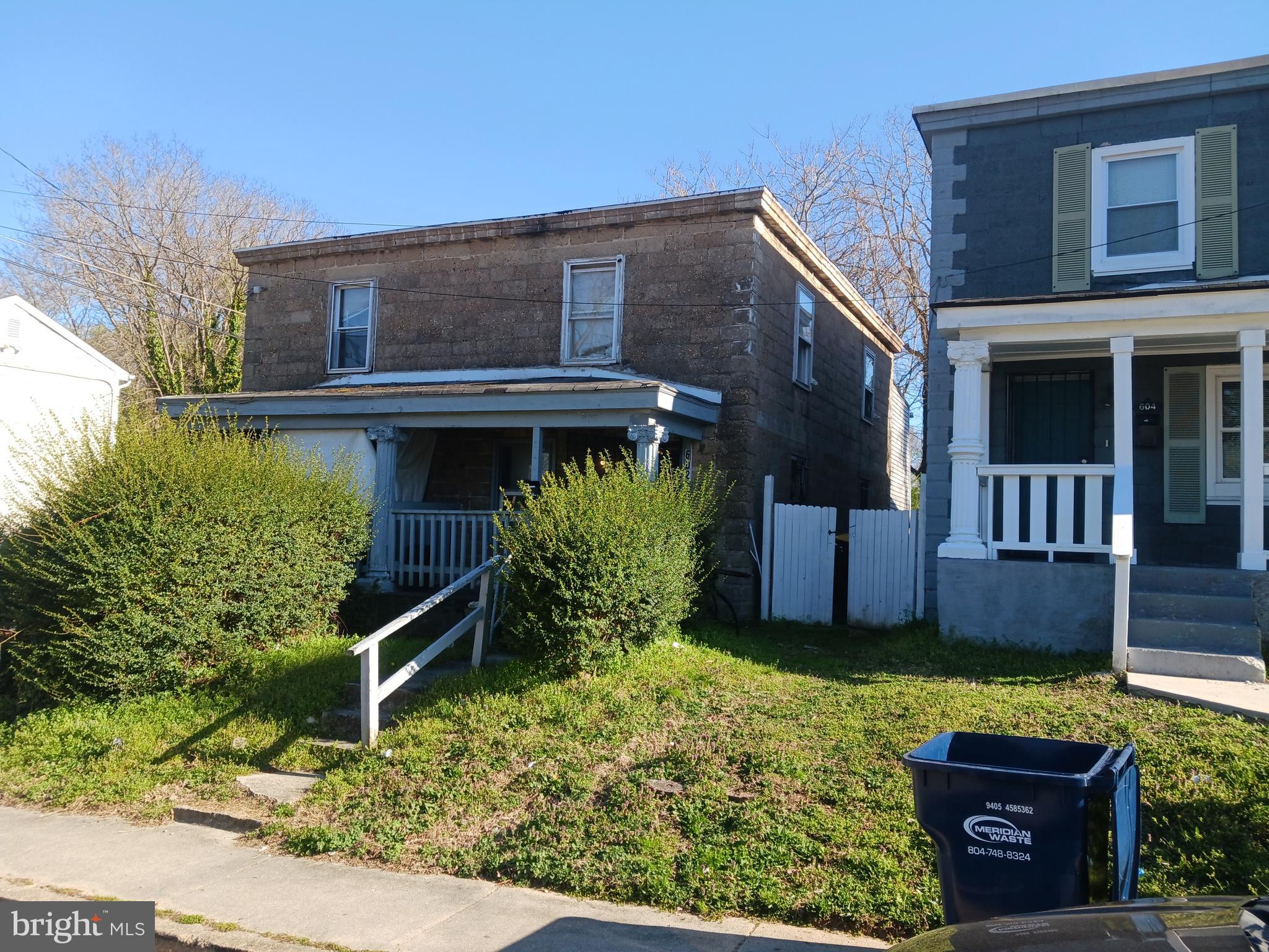 Packed with potential, this charming home is a smart choice for investors, a cozy fit for first-time buyers, and a warm space for families to grow. Enjoy a welcoming vibe inside and out, with just the right blend of character and comfort. Whether you're looking to settle in or build your portfolio, this one checks all the boxes. Don’t miss the chance to make it yours!