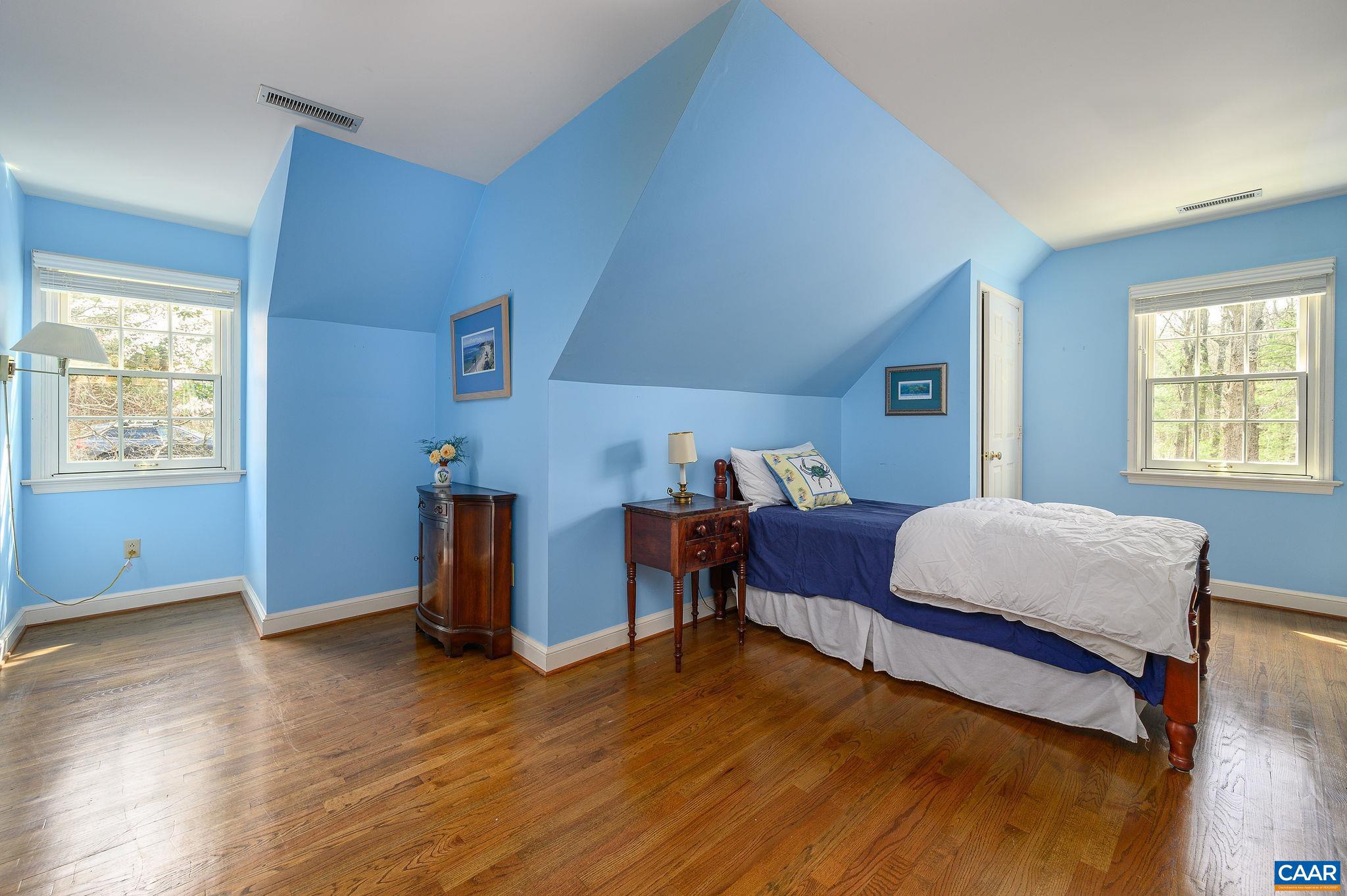 EDNAM FOREST - Residential