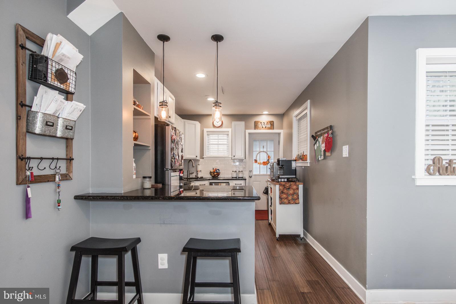 PORT RICHMOND - Residential