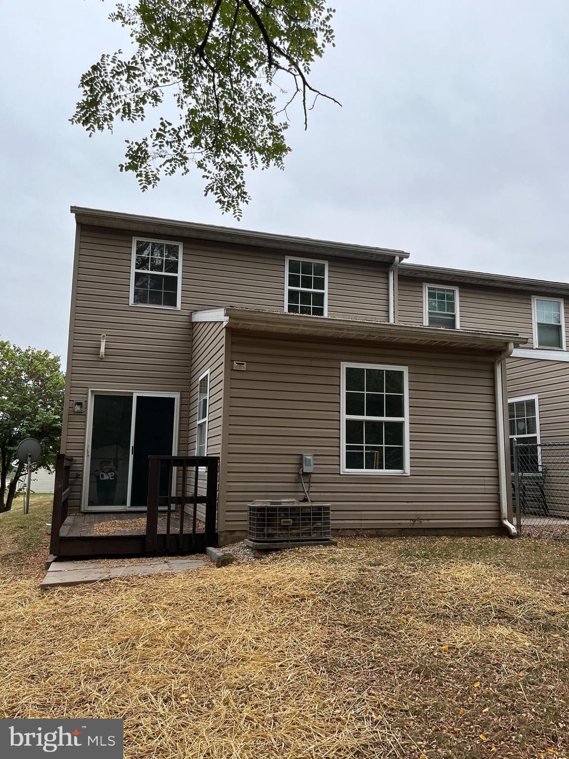 1 OXFORD COURT