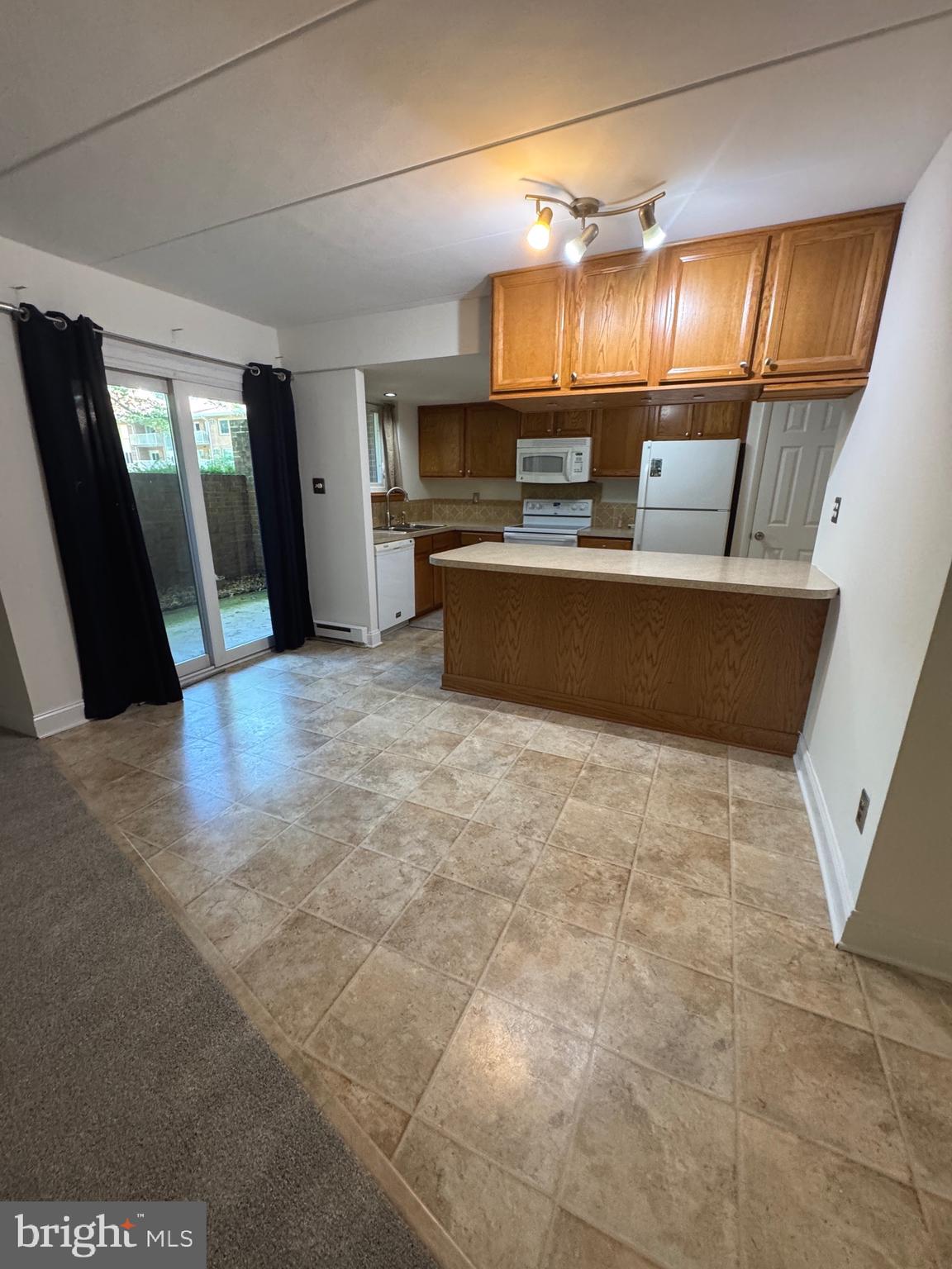 WOODMONT NORTH - Residential