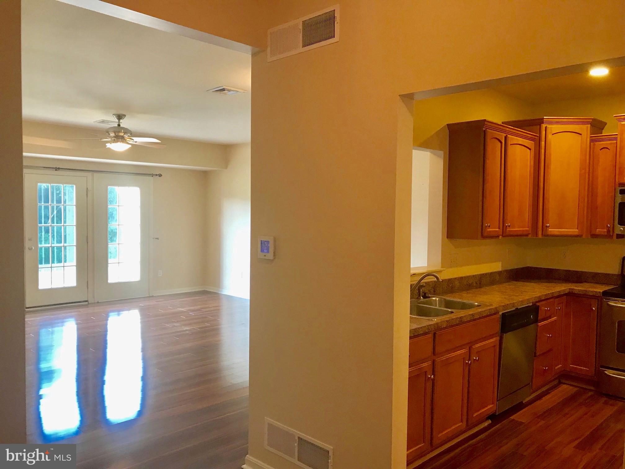 DEER RUN HUMMELSTOWN - Residential Lease