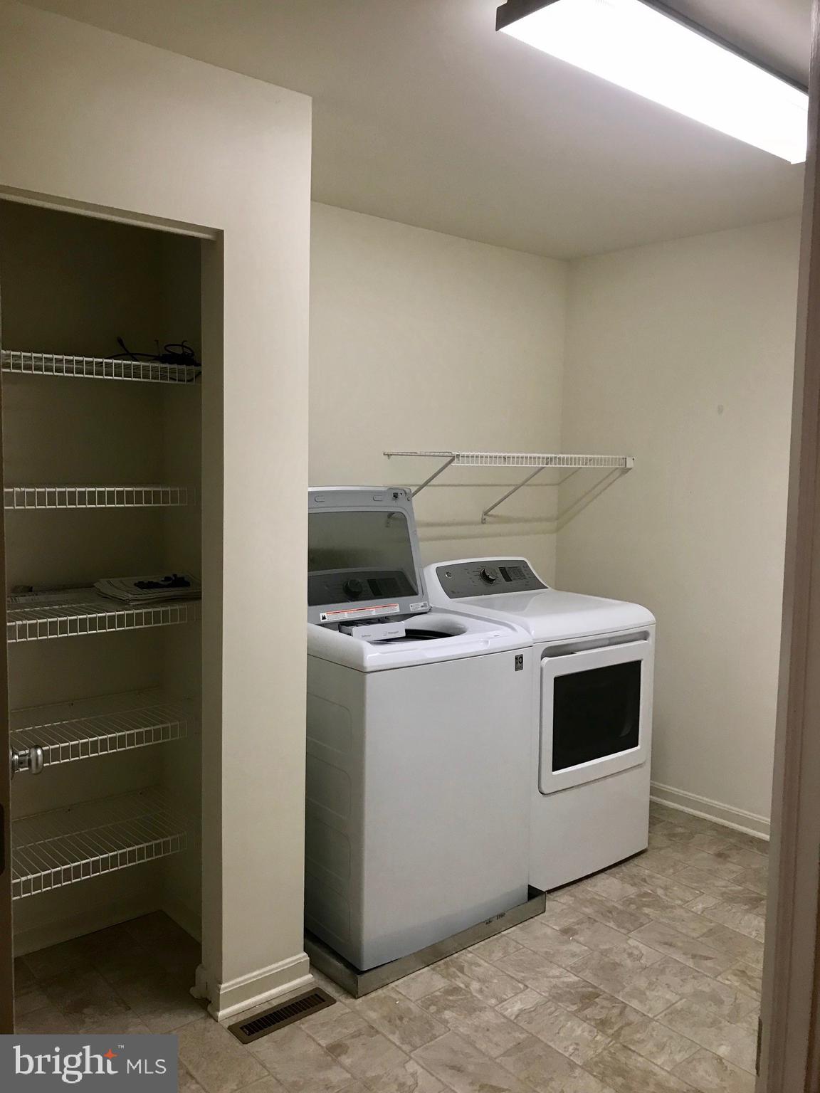 DEER RUN HUMMELSTOWN - Residential Lease