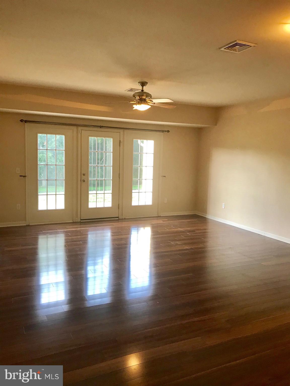 DEER RUN HUMMELSTOWN - Residential Lease