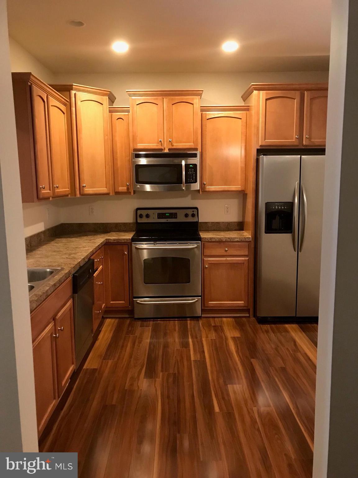 DEER RUN HUMMELSTOWN - Residential Lease