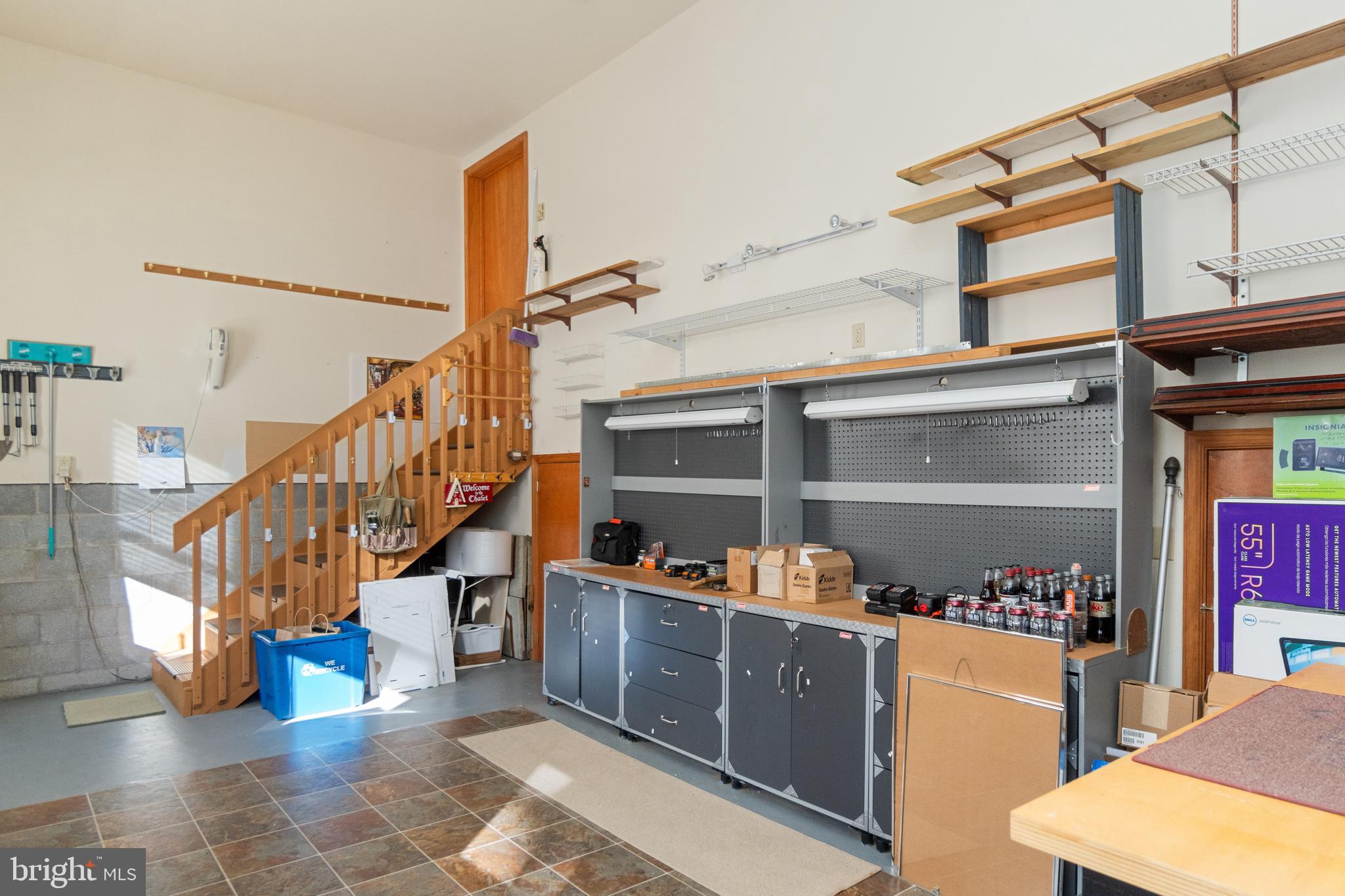 INDIAN MOUNTAIN LAKE - Residential