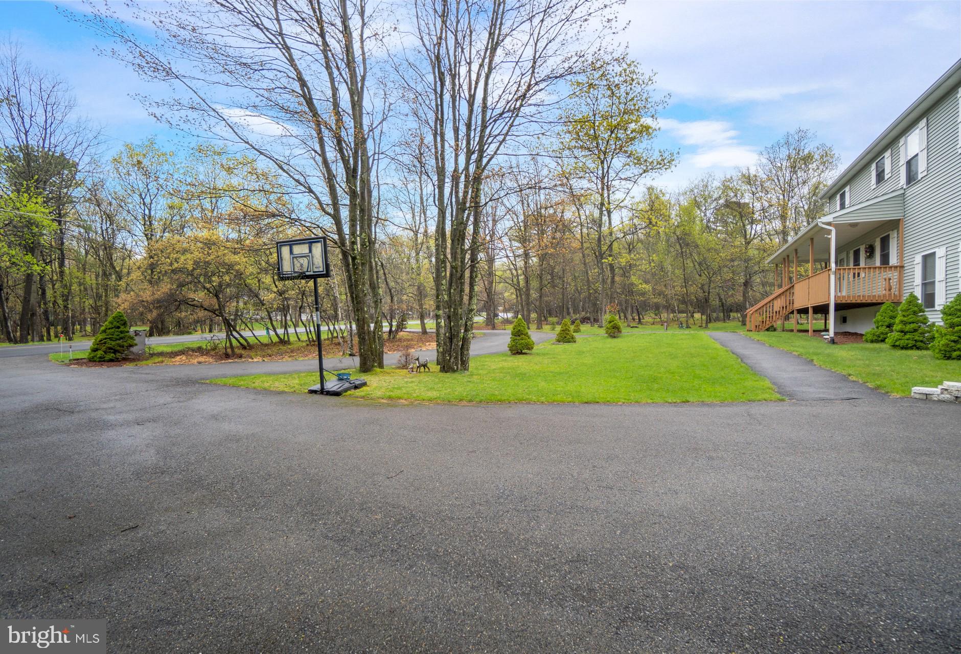 INDIAN MOUNTAIN LAKE - Residential