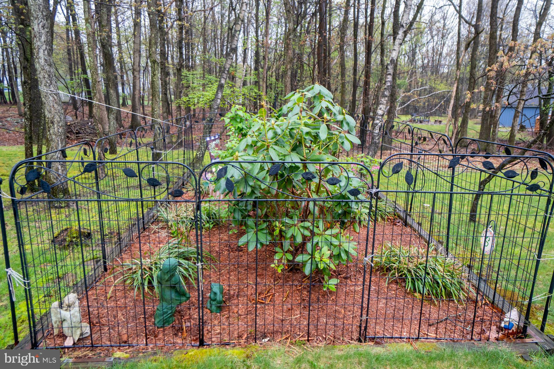 INDIAN MOUNTAIN LAKE - Residential